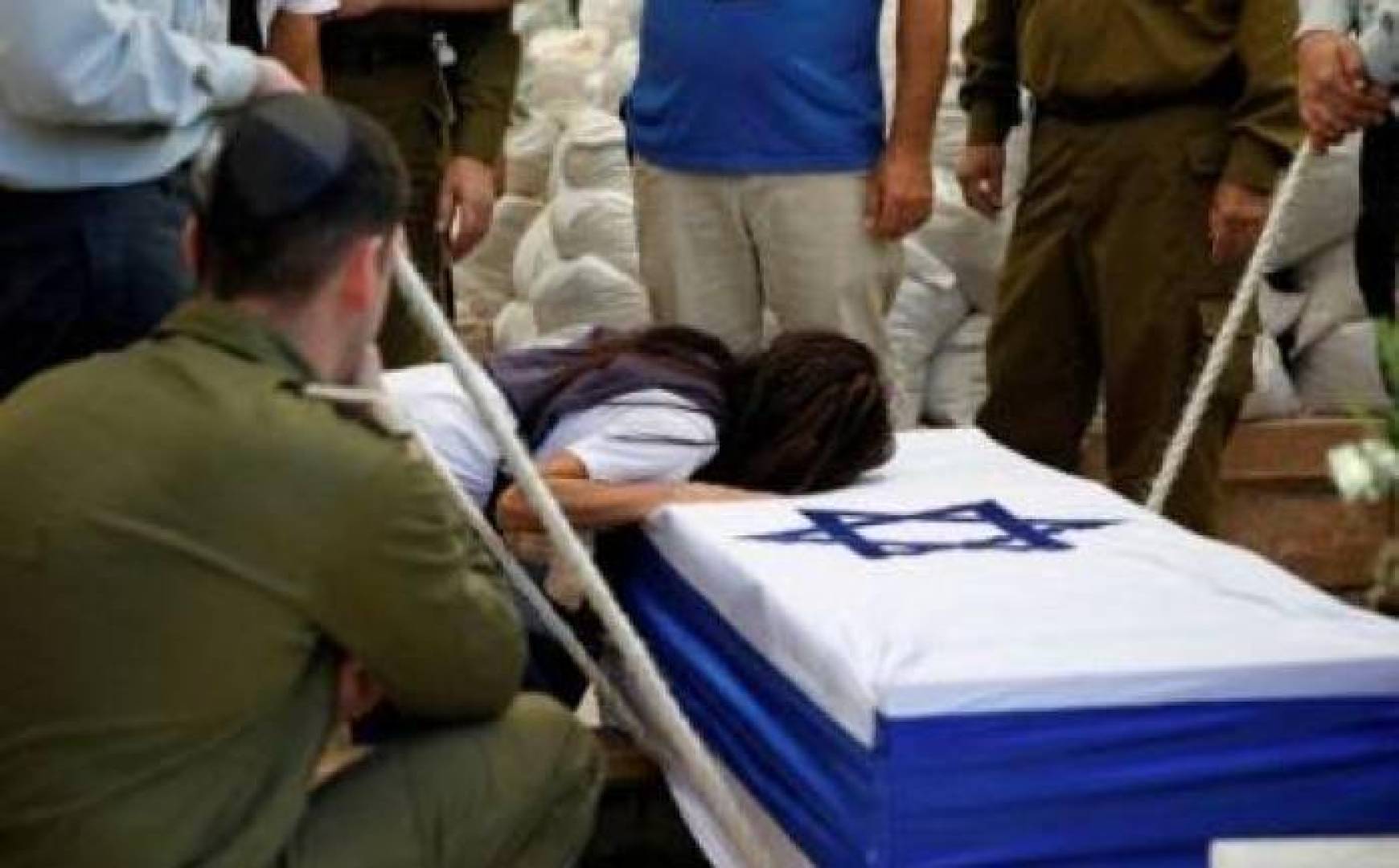 الاحتلال يعترف بمقتل 20 جندياً 