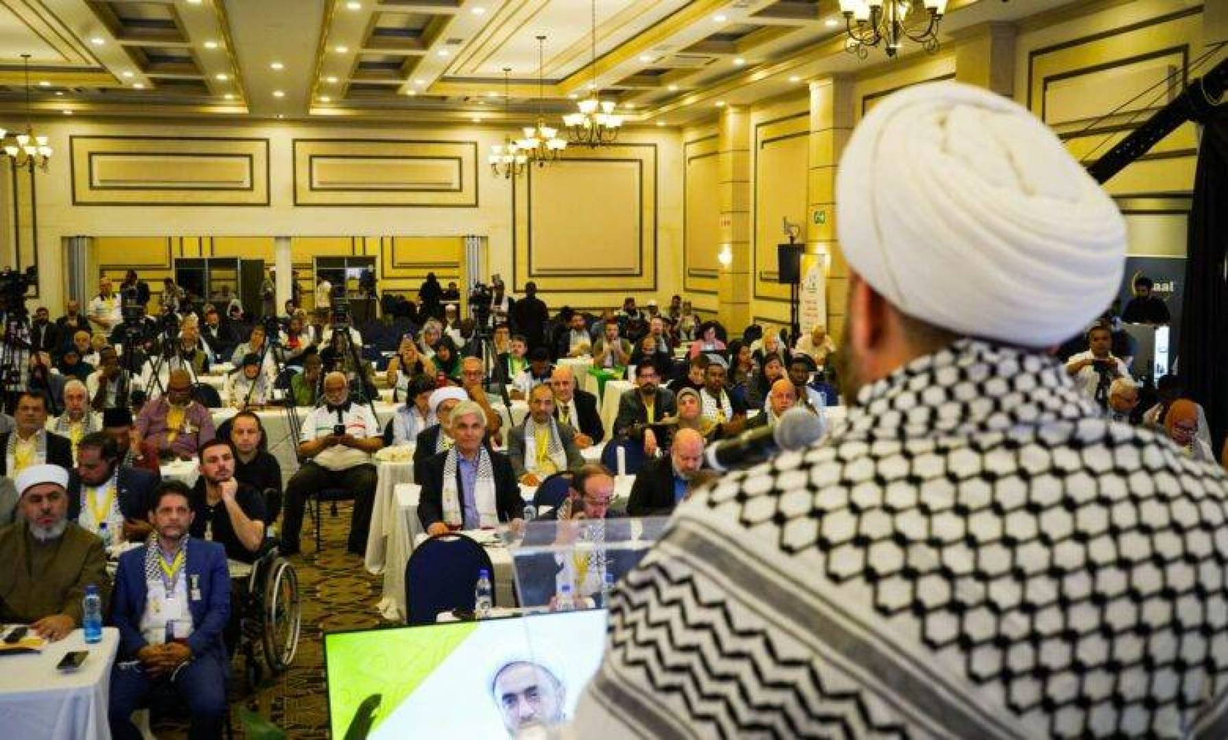 كلمة الشيخ يوسف عباس المنسق العام للحملة العالمية للعودة إلى فلسطين يبارك نجاح الملتقى الدولي الخامس للتضامن مع فلسطين والذي عقد في جنوب إفريقيا.