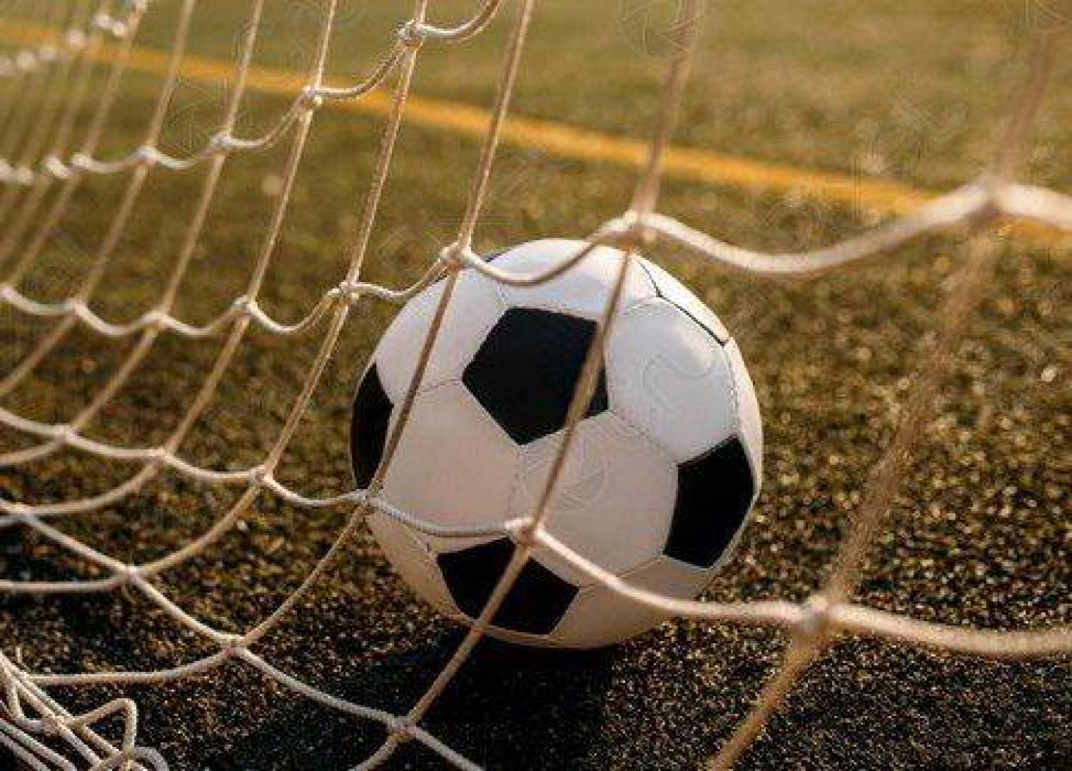 القنوات الناقله لمباريات اليوم الجمعة في الملاعب الأوروبية والعربية وموعدها بالتفصيل