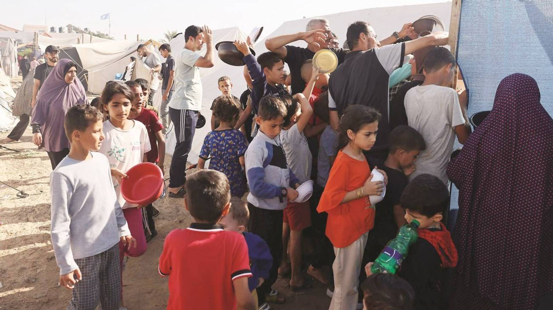 نتنياهو يرفض مناقشة طلب قطري بزيادة المساعدات الإنسانية لغزة