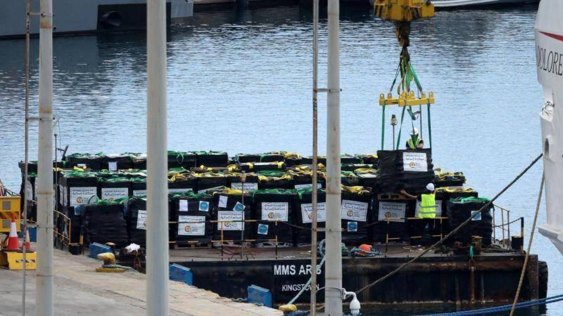 أول سفينة مساعدات إلى غزة تستعد للإبحار من قبرص