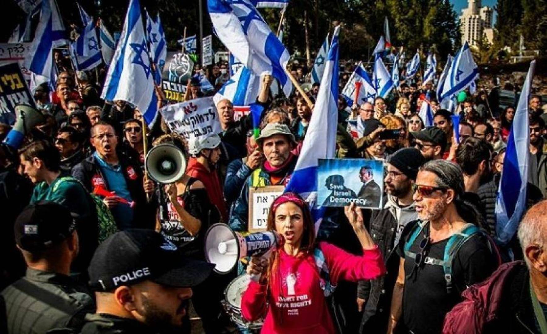 تحذيرات من تصاعد حدة التظاهرات ضد نتنياهو