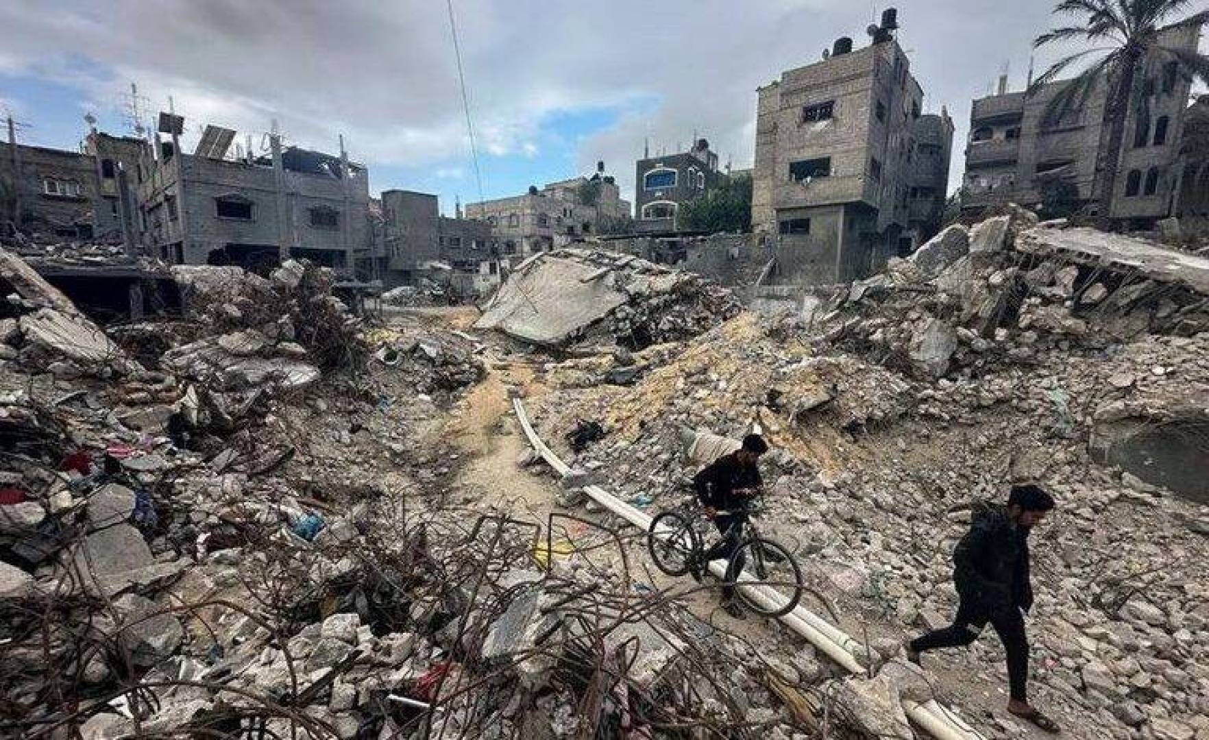 مسؤول يكشف تفاصيل 