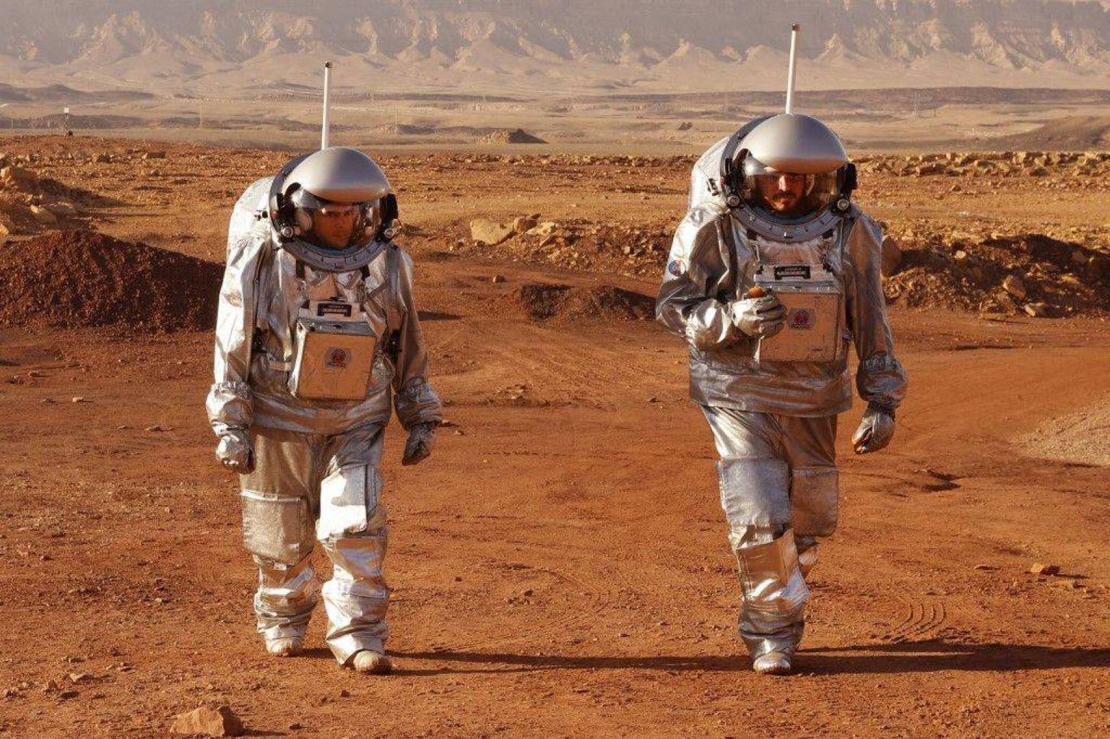 اختبار روبوتات للرحلات المستقبلية إلى المريخ