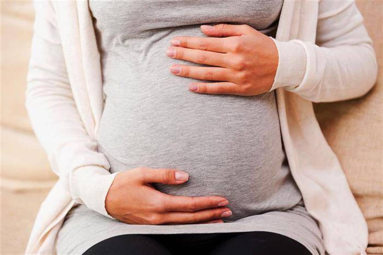 تأثير ارتفاع مستوى الفلورايد لدى الحوامل وعلاقته بصحة الجنين