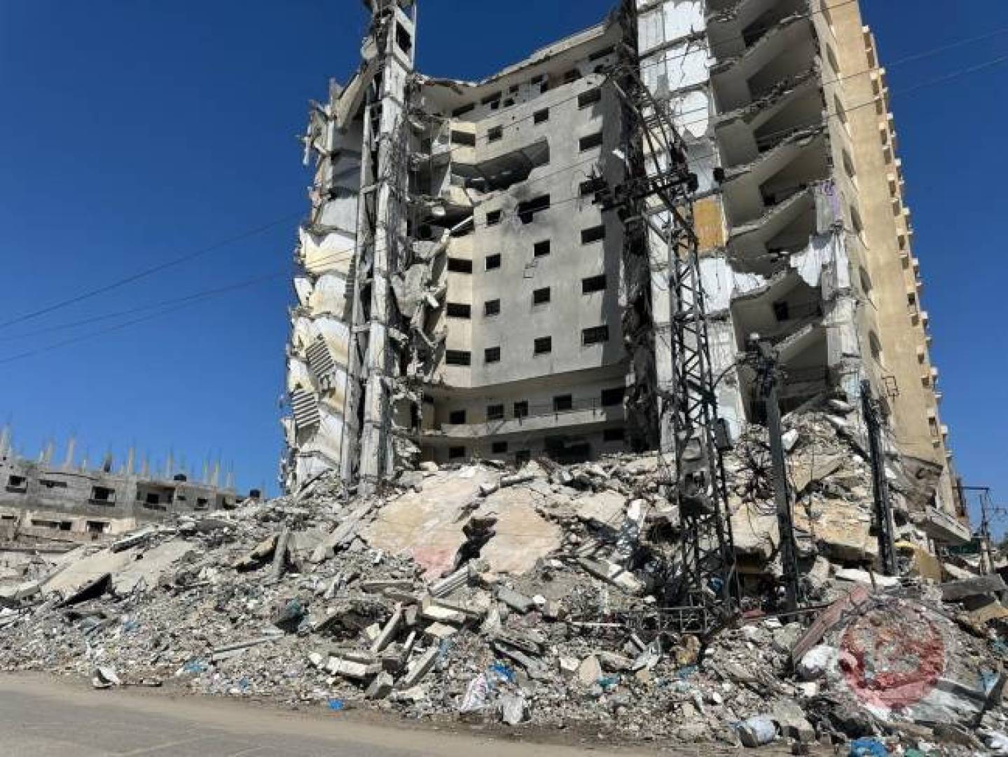 حصيلة اليوم 216 من الحرب الإسرائيلية على غزة