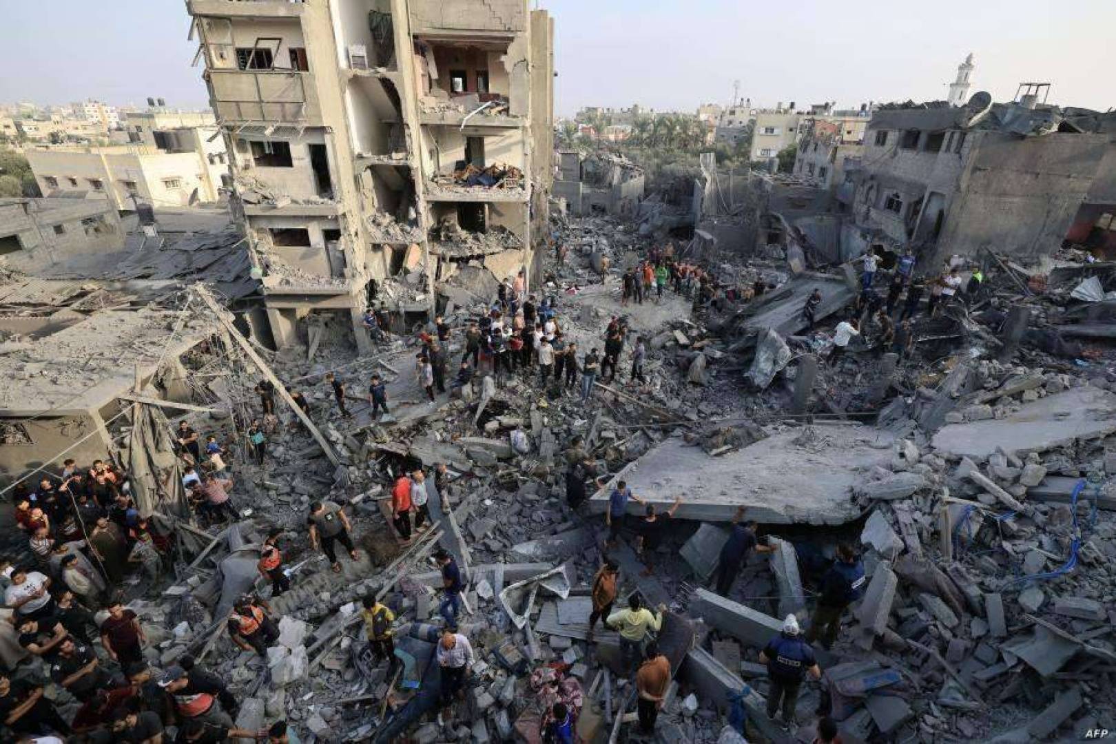 مصدر في حماس: الخلافات تتركز حول وقف إطلاق النار النهائي