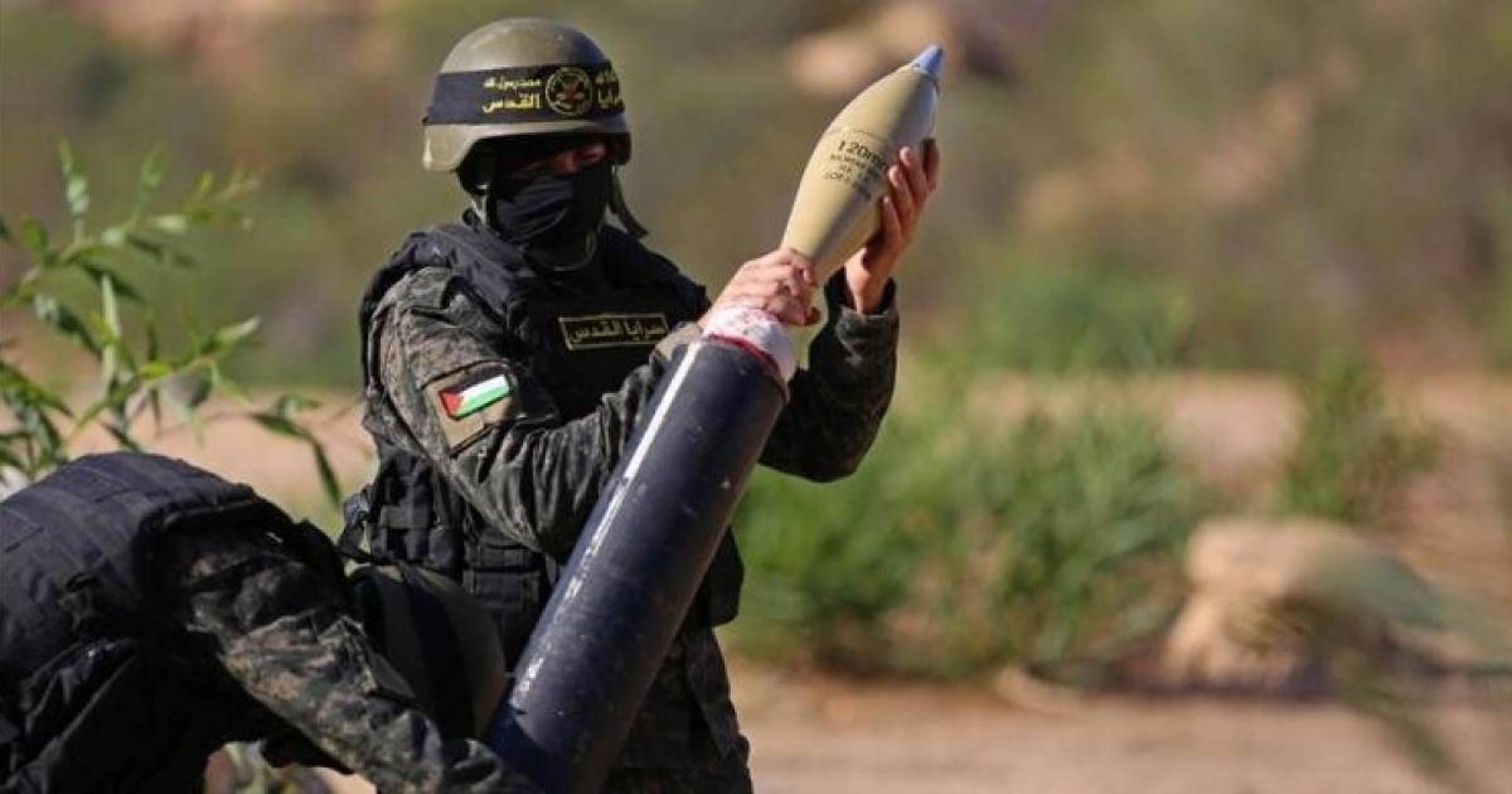 سرايا القدس تستهدف طائرة مروحية إسرائيلية شرق رفح بصاروخ 