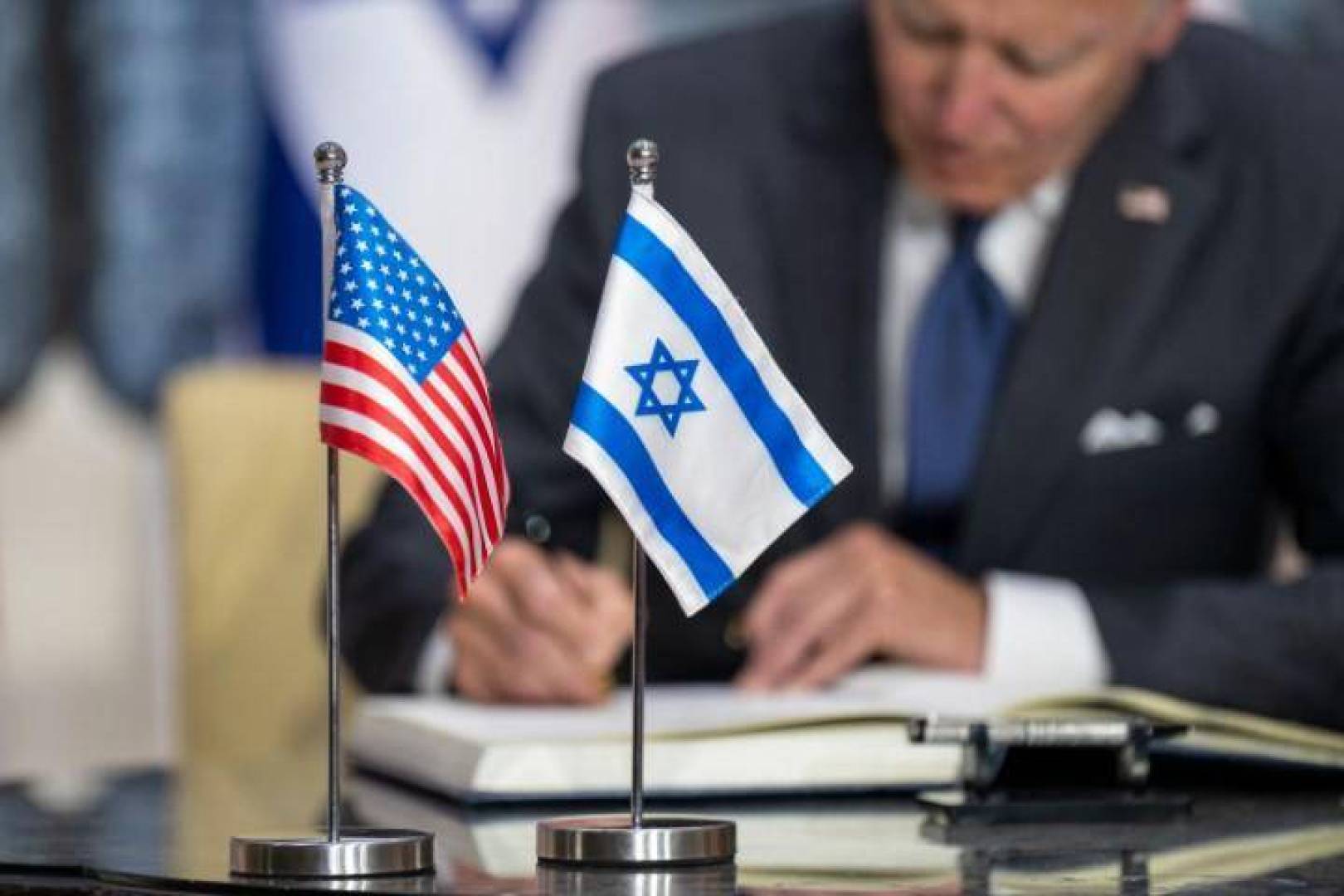 واشنطن بوست: المساعدات الأمنية الأمريكية لإسرائيل تتجاوز 6.5 مليار دولار منذ 7 أكتوبر