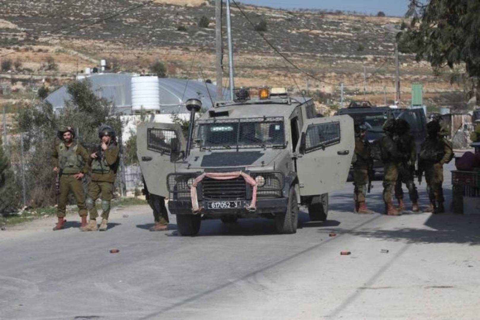 المقاومة الفلسطينية تفجر آلية عسكرية إسرائيلية في طوباس