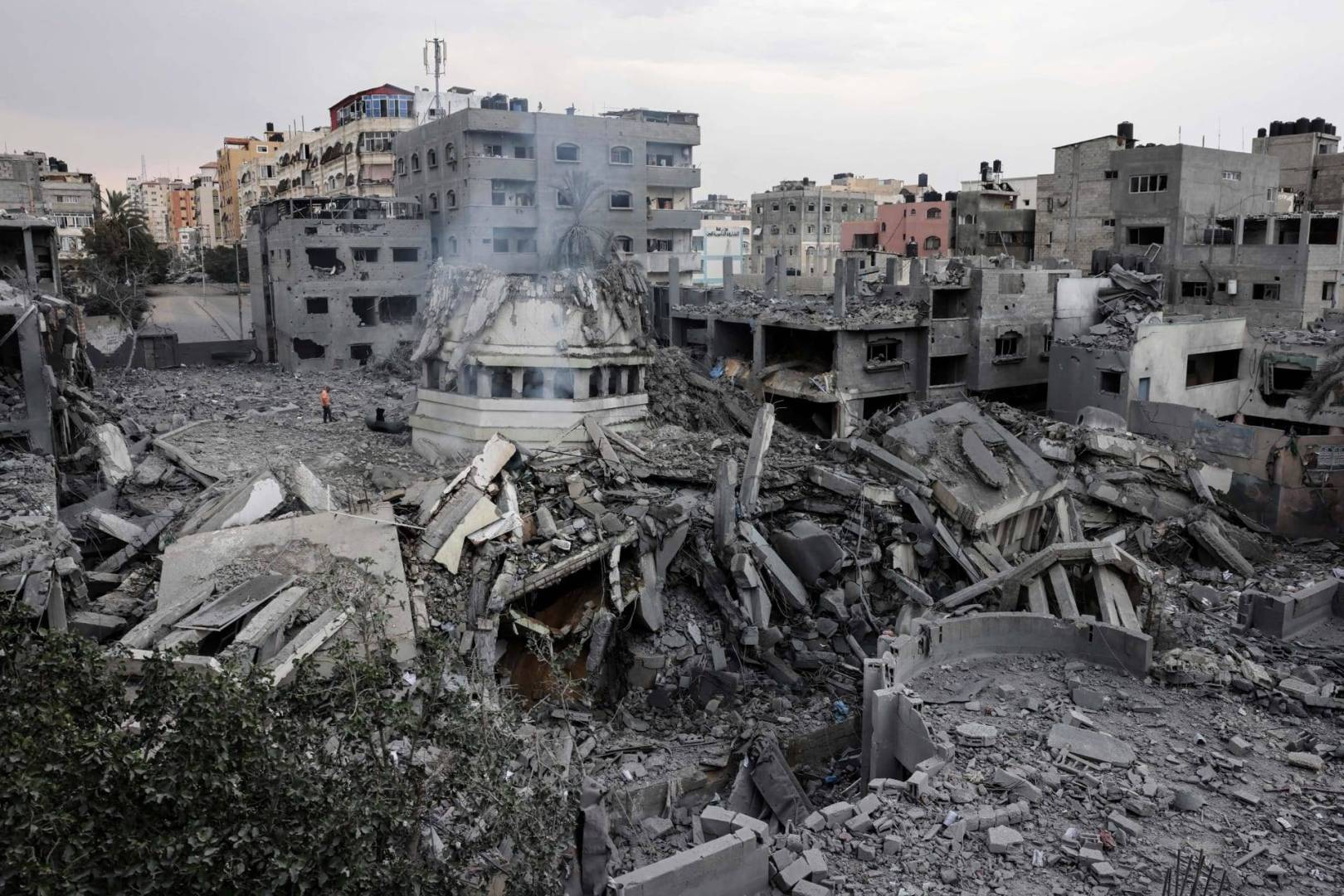 أكثر من 10 آلاف فلسطيني في عداد المفقودين تحت الأنقاض في غزة