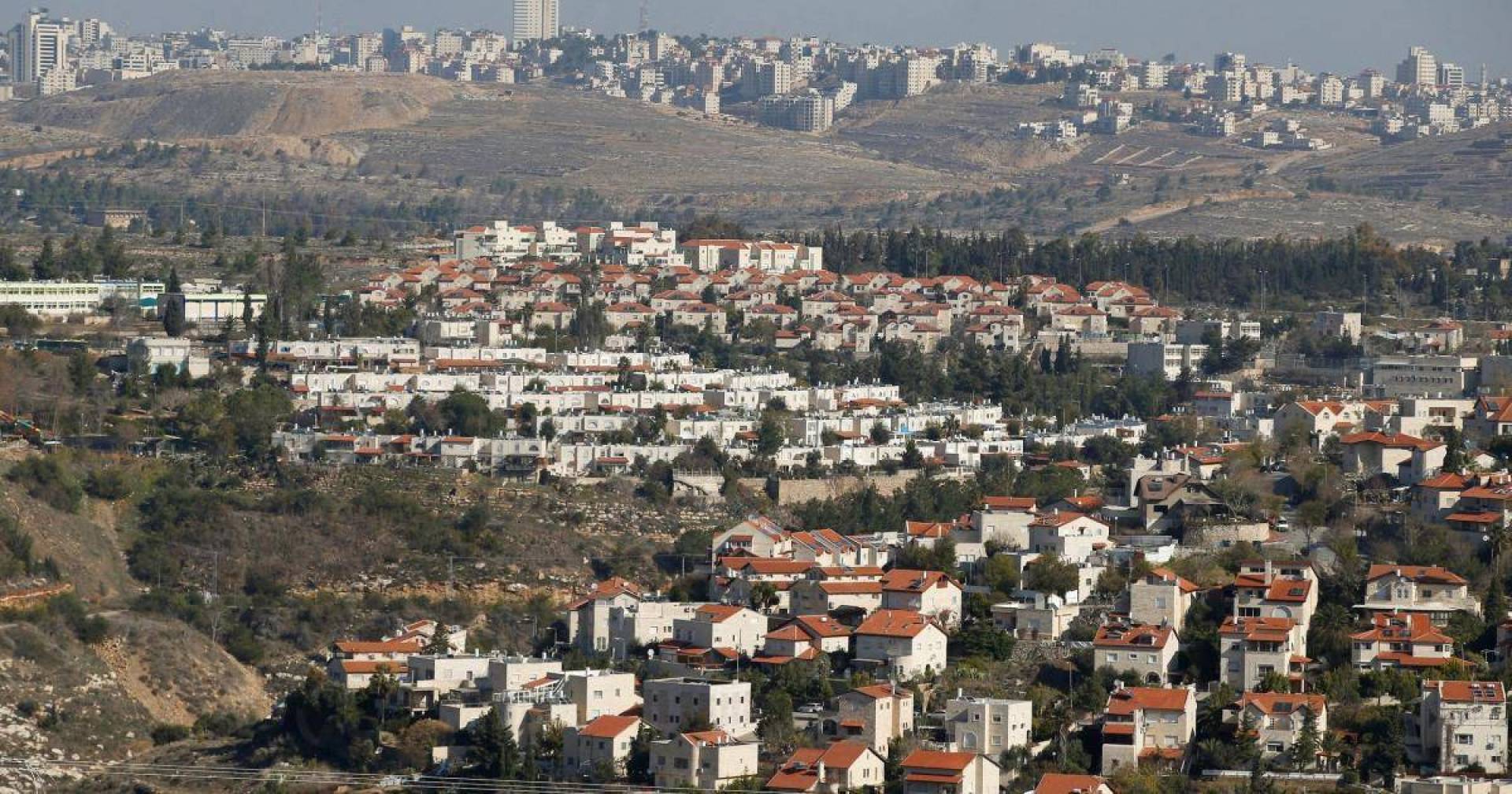 الاحتلال الإسرائيل يعتزم المصادقة على بناء 5300 وحدة استيطانية في الضفة