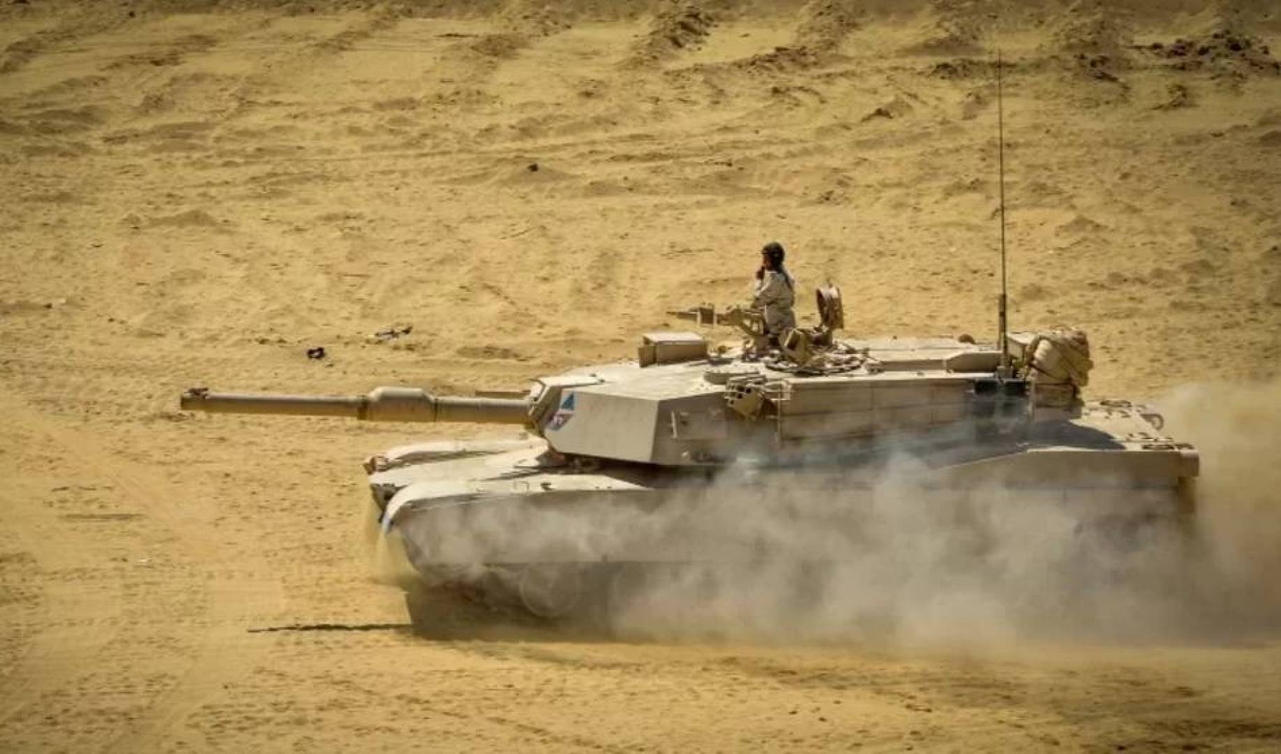 مصر تحصل على موافقة الولايات المتحدة لتحديث دباباتها M1A1 بتقنيات حديثة لتعزيز قدراتها العسكرية