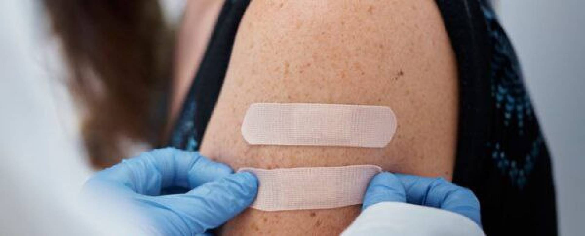 اكتشاف يؤثر على مناعتك.. أي ذراع تتلقى اللقاح