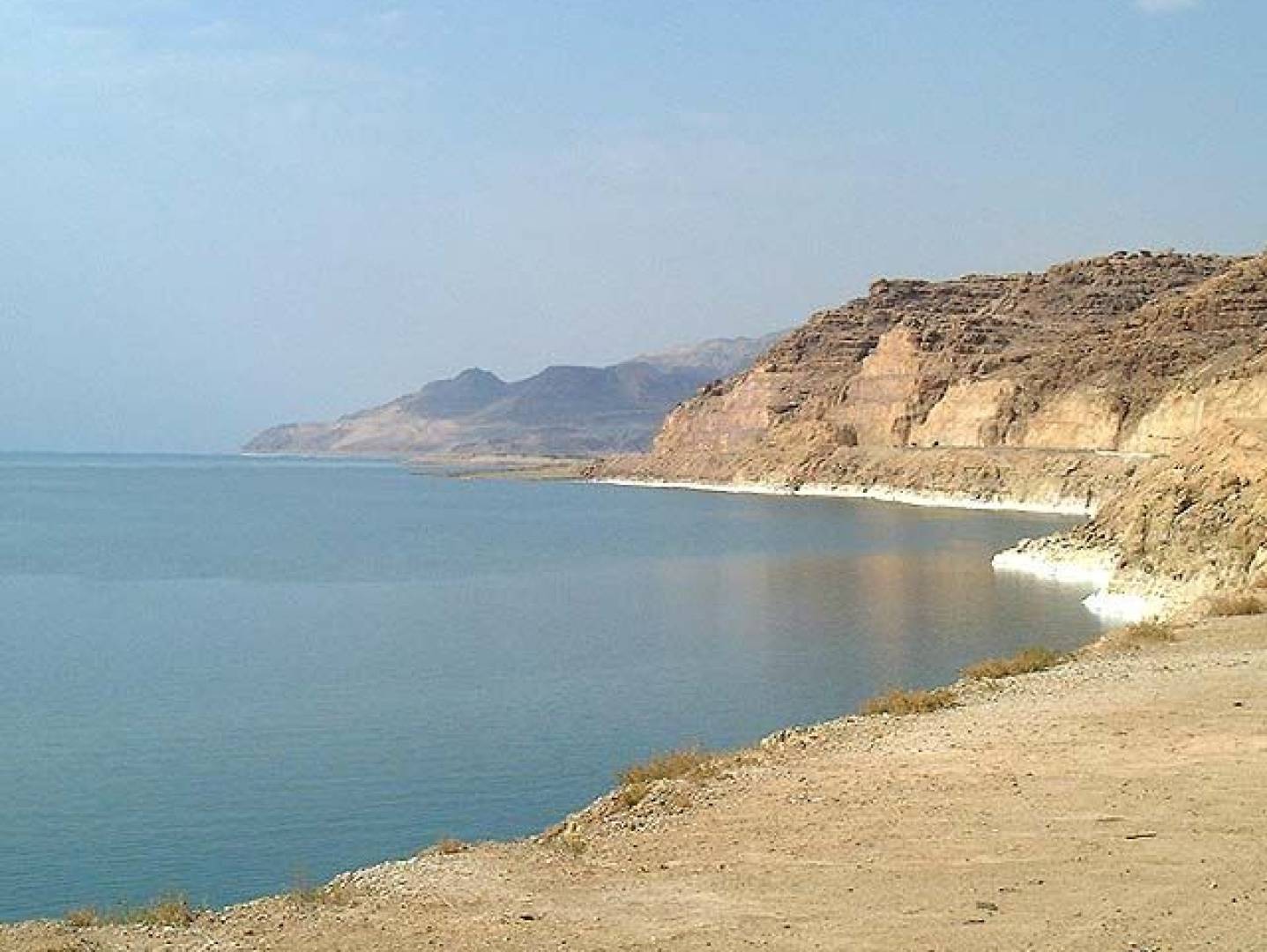 البحر الميت في الأردن.. الأعجوبة الطبيعية الأخفض على وجه الأرض