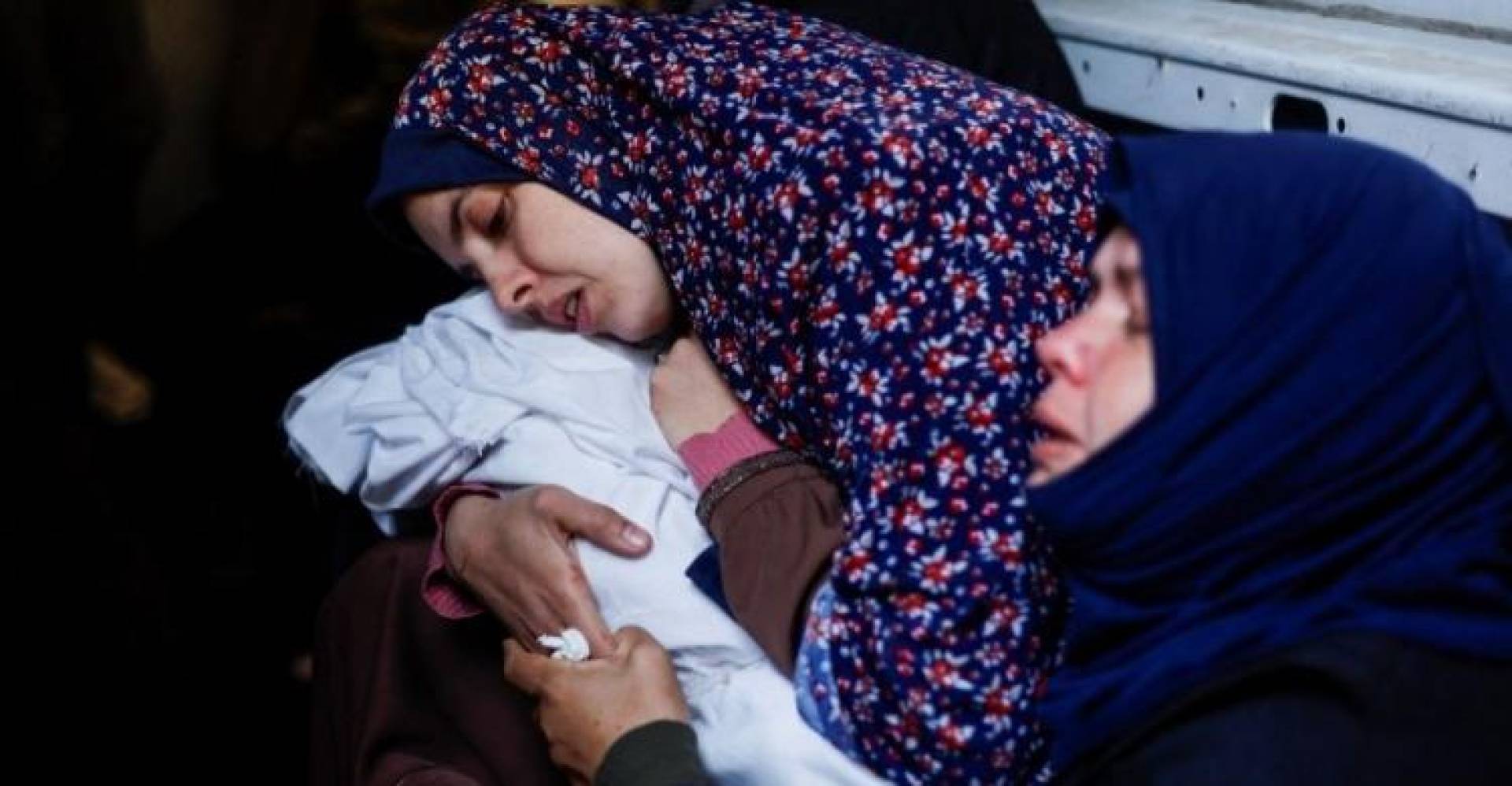 جرائم الاحتلال الإسرائيلي لا تتوقف.. عشرات الشهداء والجرحى في غزة منذ فجر اليوم