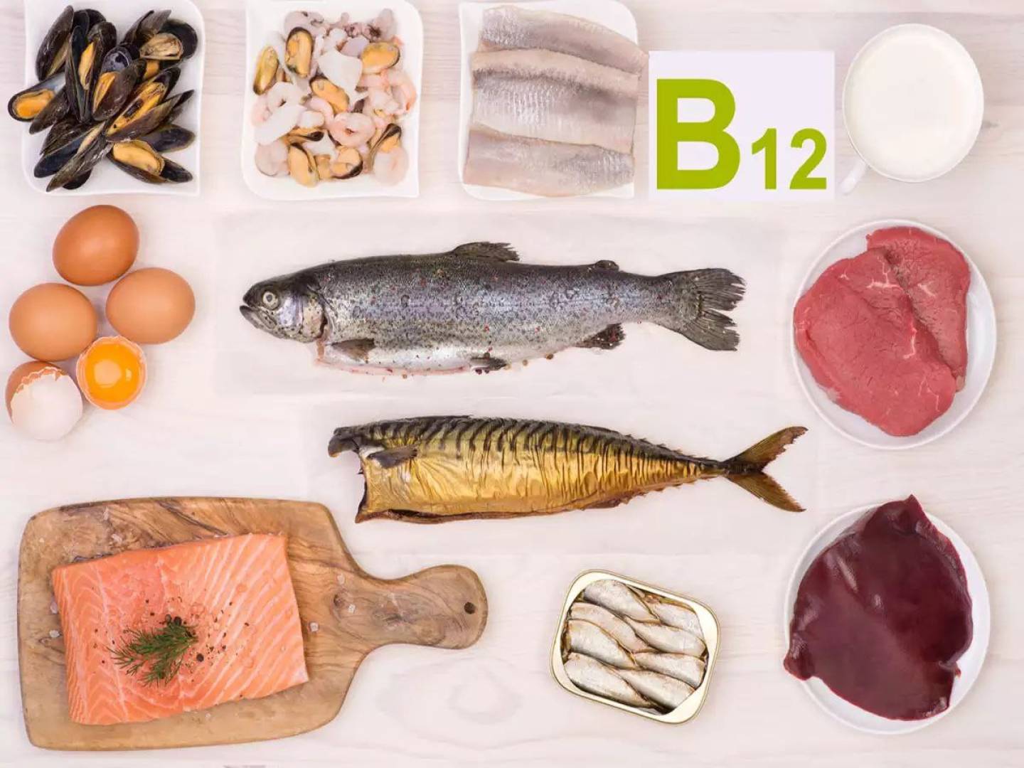 مخاطر نقص فيتامين B12 على صحة الجسم والدماغ