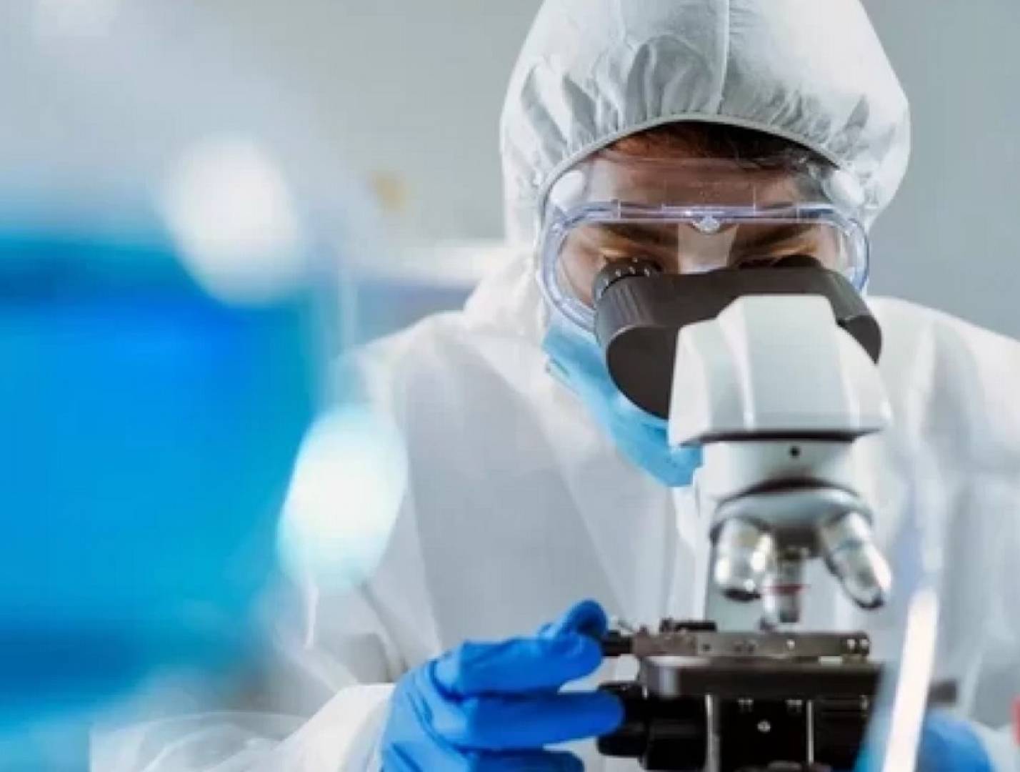 خلايا سرطانية تتخفى لسنوات... والعلماء وجدوا نقطة ضعفها!