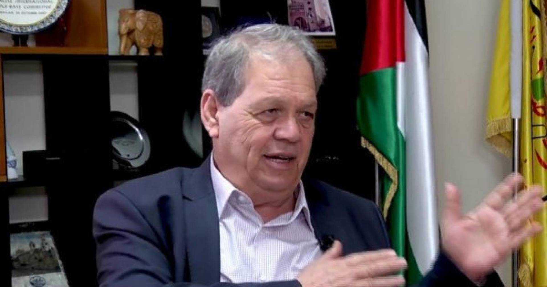 رئيس المجلس الوطني الفلسطيني يطالب بوقف فوري لنقاط توزيع الغذاء في غزة رئيس المجلس الوطني الفلسطيني يطالب بوقف فوري لنقاط توزيع الغذاء في غزة