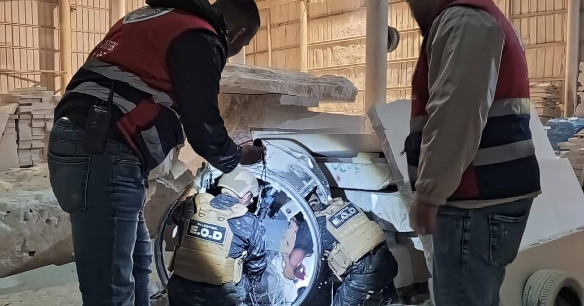 شظايا صواريخ سقطت بالضفة منذ بدء المواجهة بين الاحتلال الإسرائيلي وإيران