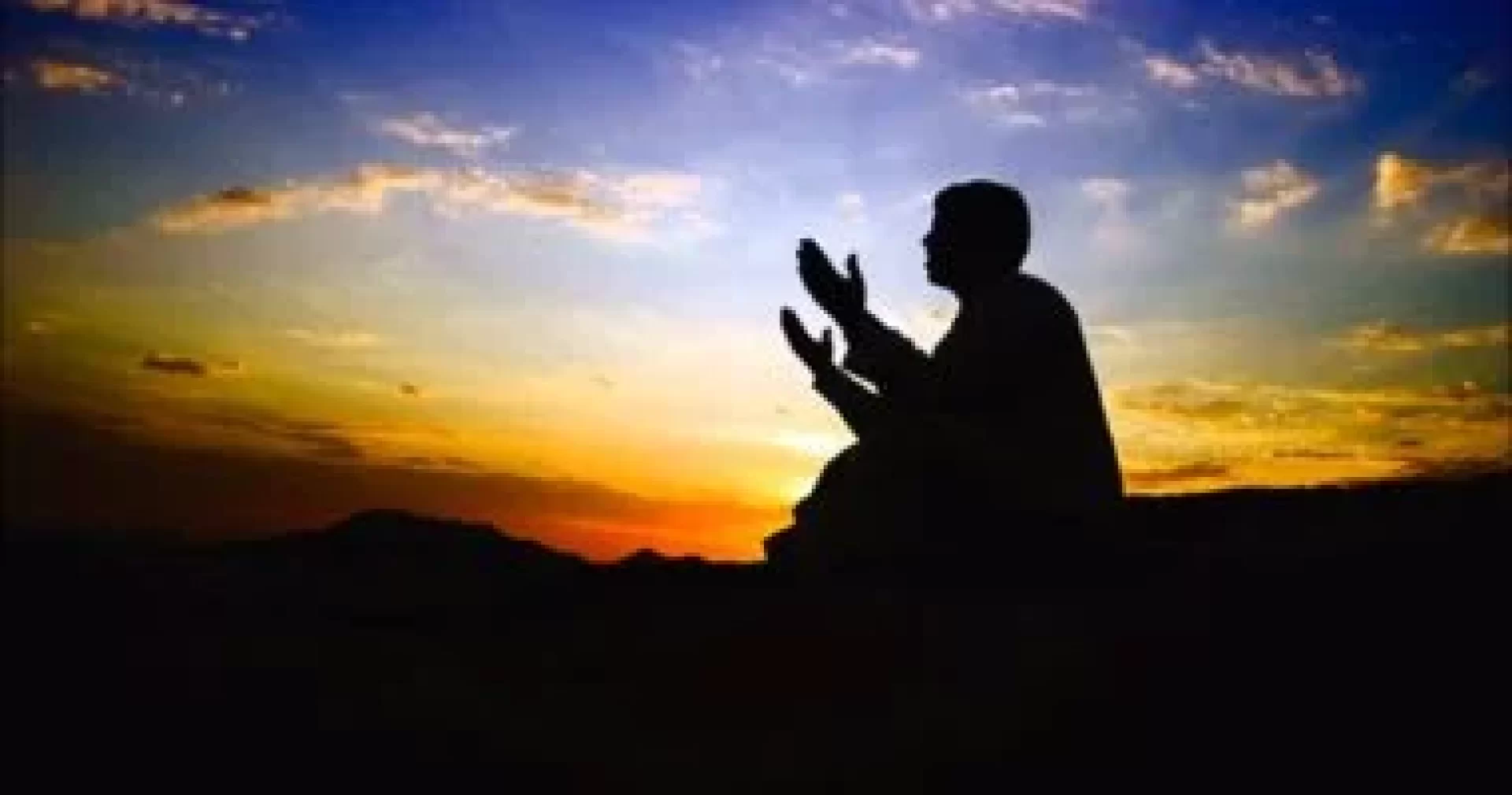 كتب محمّد أسّوم: أللّٰهُمَّ لاشماتة بالعدوِّ المُجرم، الذي أمهلهُ اللهُ فما ارعوى، بل ازداد إجراما، فأذاقه حصاد ما جنى.