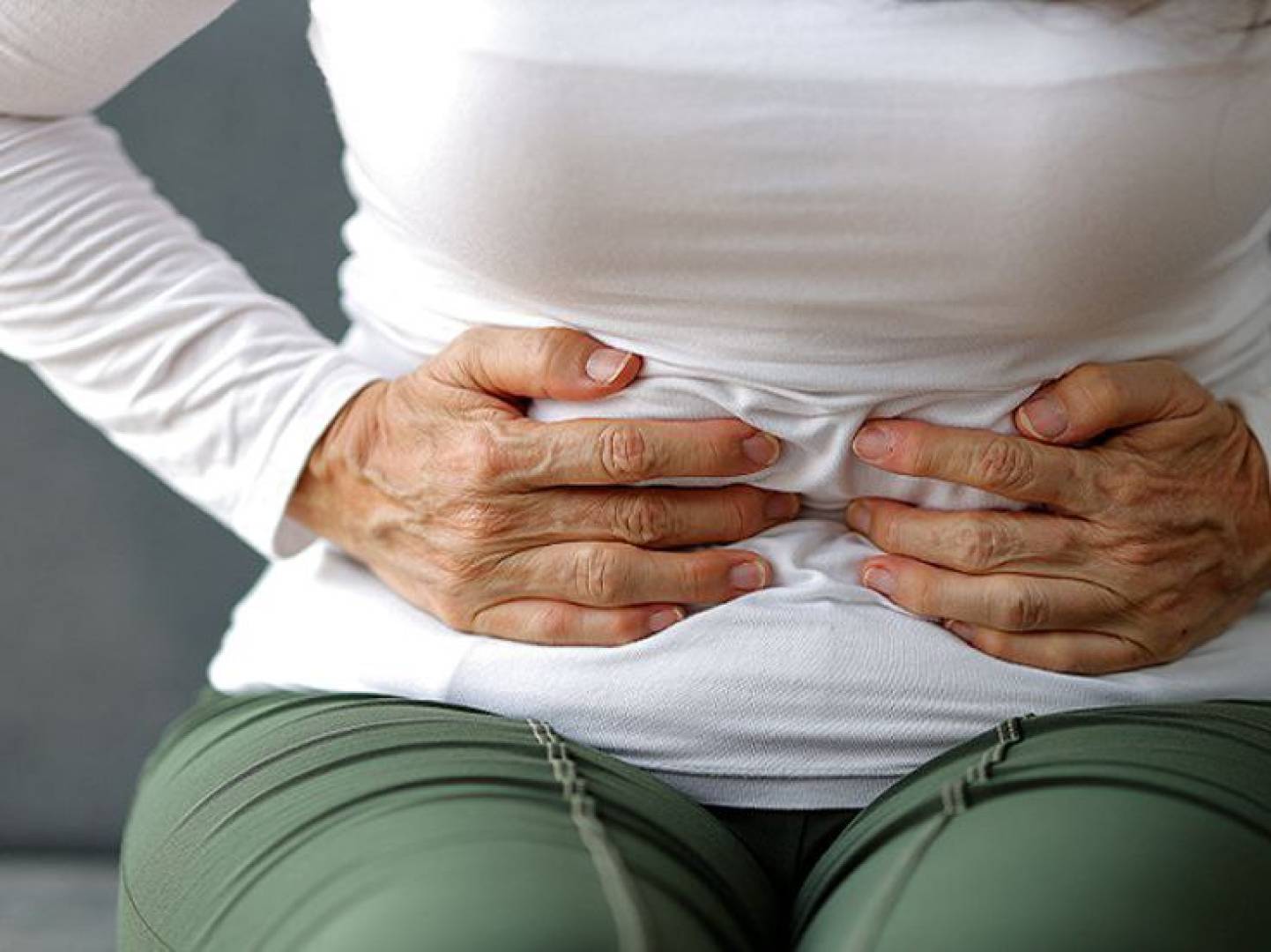 أسباب الإمساك المزمن وحلول يومية فعالة للوقاية والعلاج