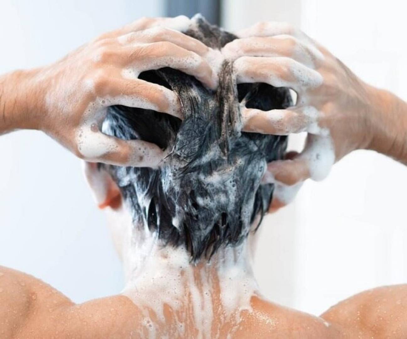 ابتكار جل شبيه بالشامبو قد يحمي مرضى السرطان من تساقط الشعر