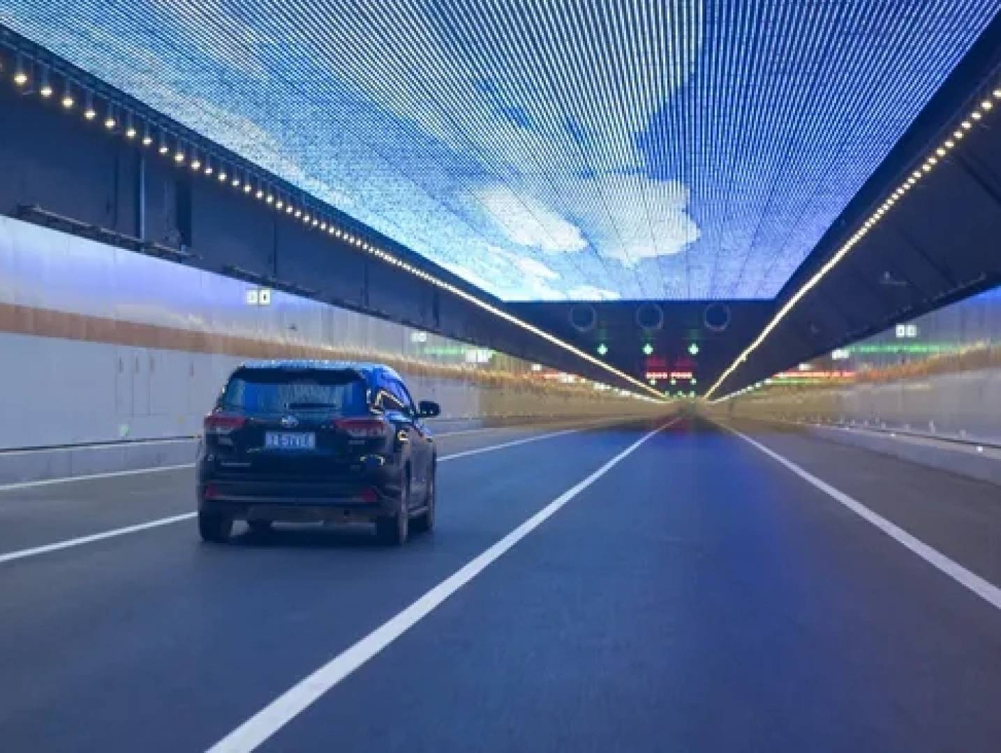 حلم عابر للقارات.. العلماء يجيبون على أمكانية إنشاء نفق بين نيويورك ولندن تحت المحيط
