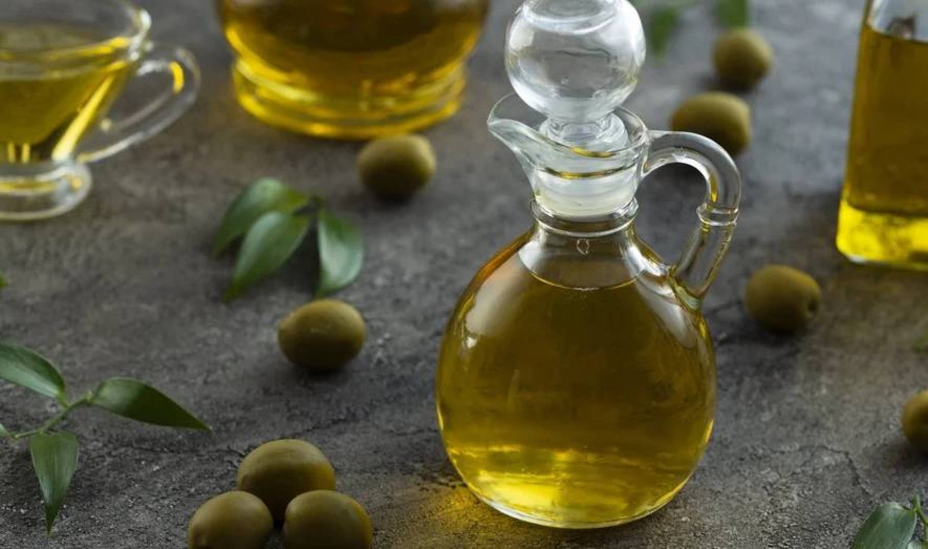 اكتشف الزيت الشرقي الذي يخفض الضغط ويحمي الدماغ.. البديل الطبيعي لزيت الزيتون