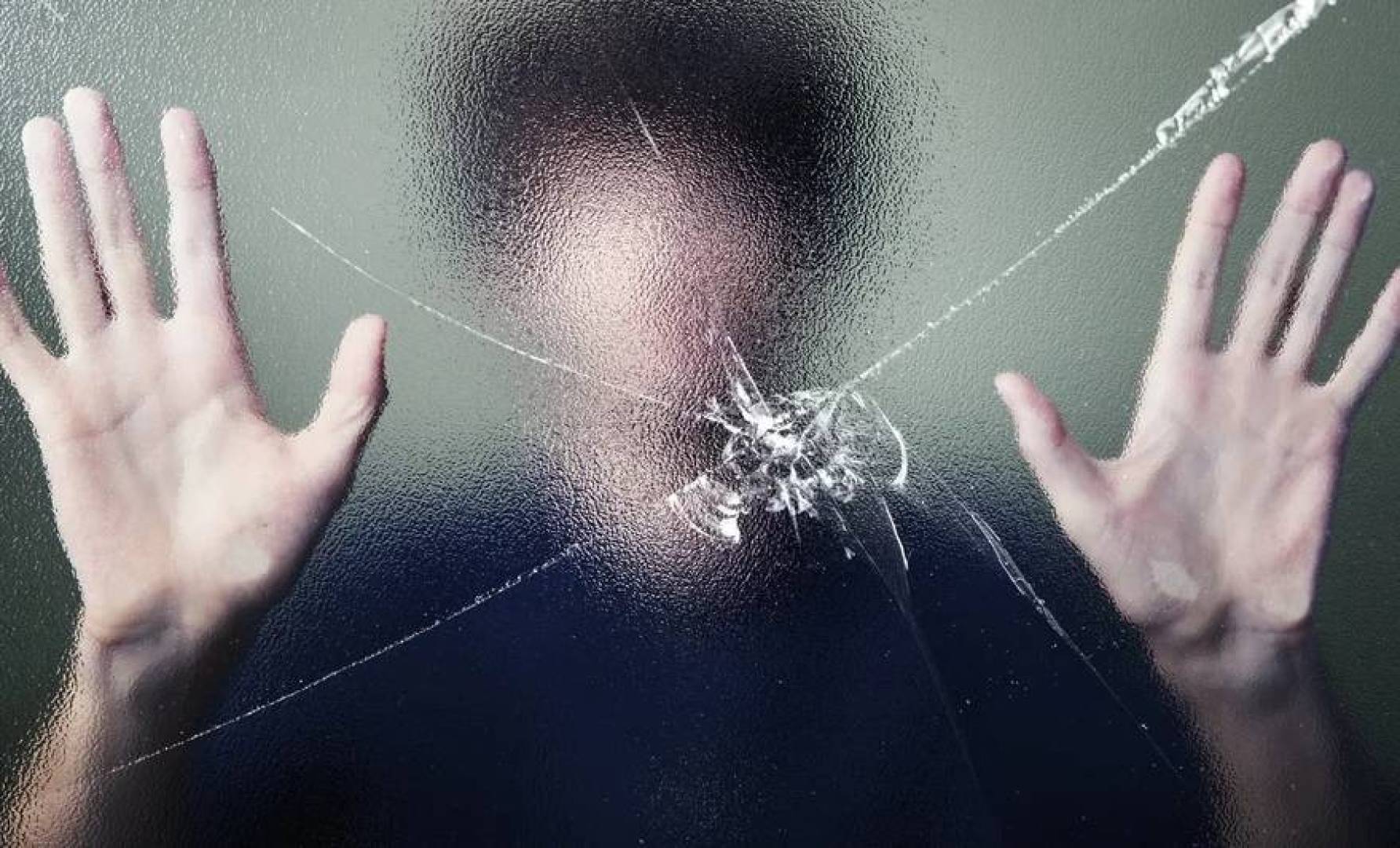 تأثير الصدمات النفسية السابقة على استجابة الدماغ للضغوط الجديدة