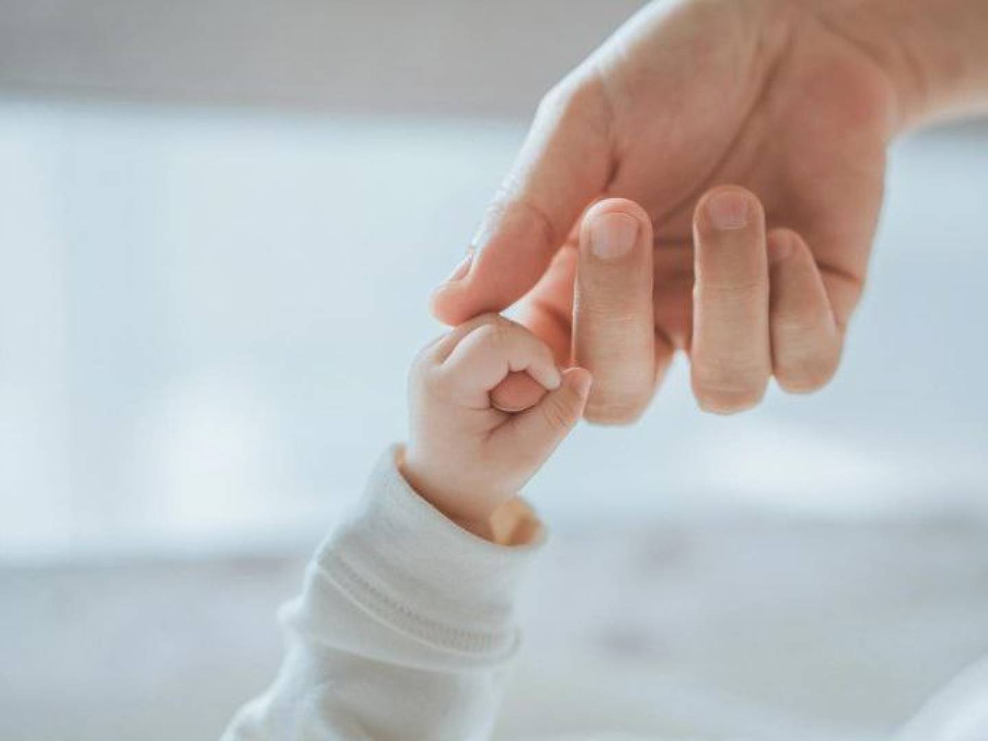 الحمض النووي من ثلاثة أشخاص بالإخصاب الصناعي.. يحمي من الأمراض الوراثية