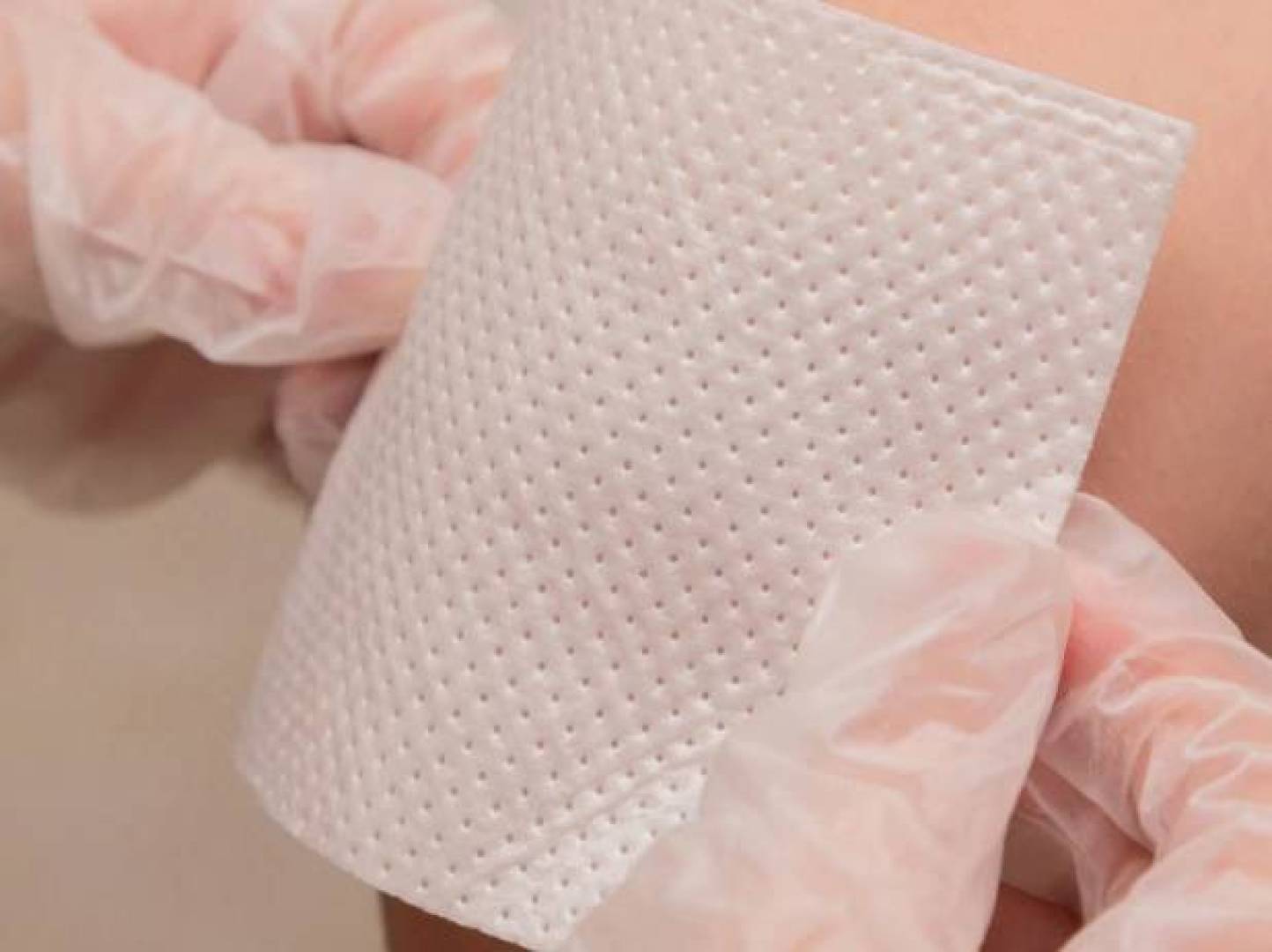 ابتكار ضمادة ذكية تسرع التئام الجروح بنسبة 25% ابتكار ضمادة ذكية تسرع التئام الجروح بنسبة 25%