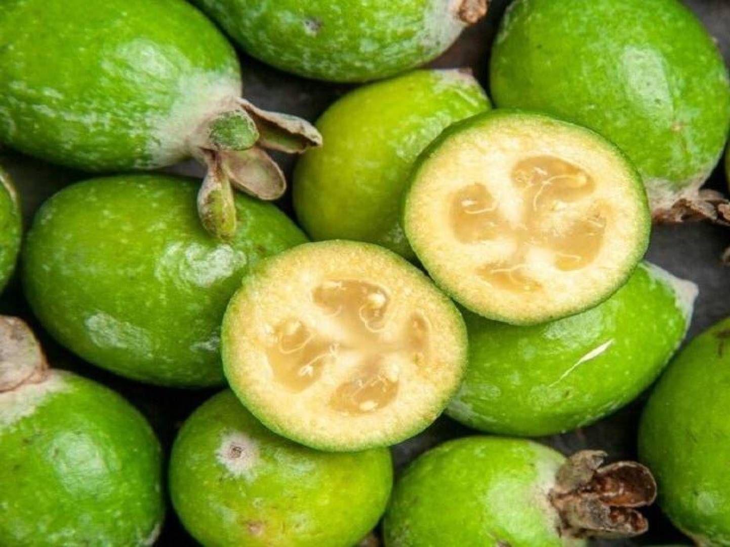 فاكهة غنية باليود تعادل المكملات الغذائية