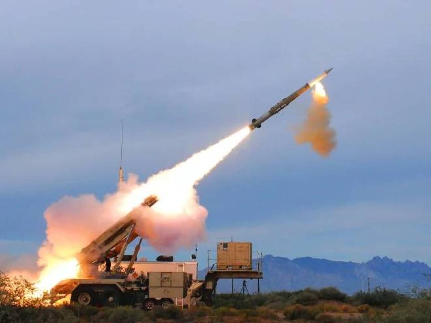 شركة بوينغ تفوز بعقد لإنتاج أكثر من 3000 مستشعر صاروخي شركة بوينغ تفوز بعقد لإنتاج أكثر من 3000 مستشعر صاروخي