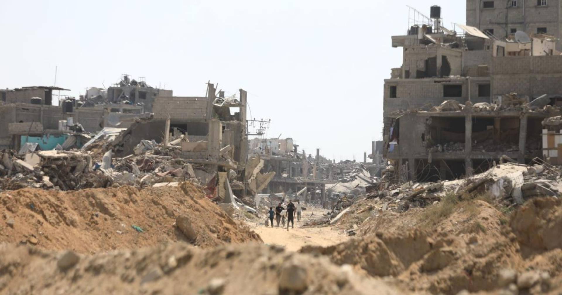 مؤتمر إعادة إعمار قطاع غزة سيقام قبل نهاية نوفمبر المقبل مؤتمر إعادة إعمار قطاع غزة سيقام قبل نهاية نوفمبر المقبل