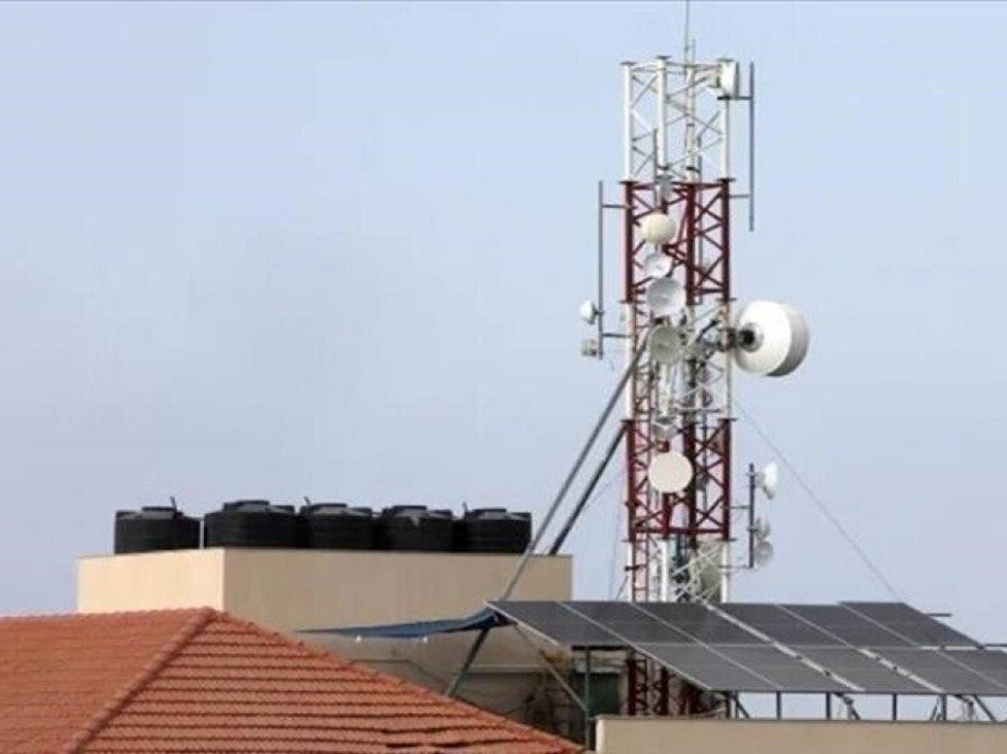 ابتكار مادة بسمك 3 ملم تمتص 90٪ من إشعاعات الترددات الراديوية