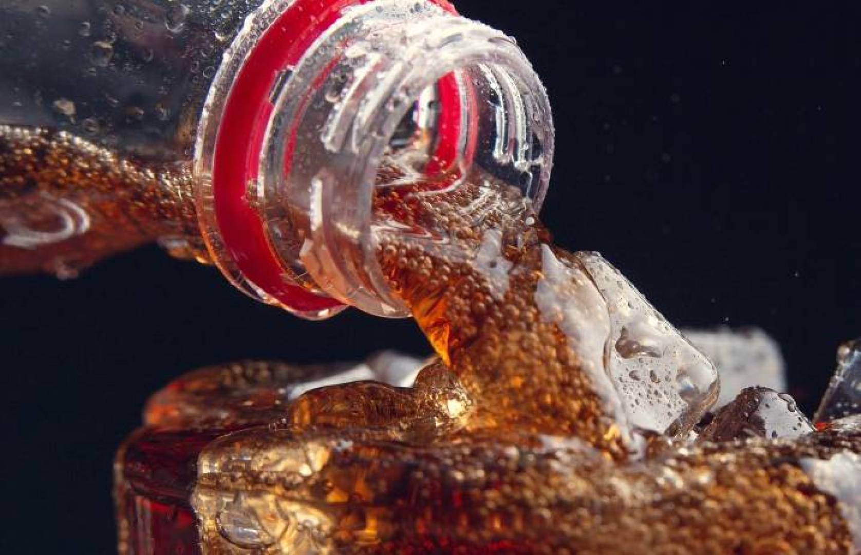 المشروبات الغازية وتأثيرها على الصحة النفسية