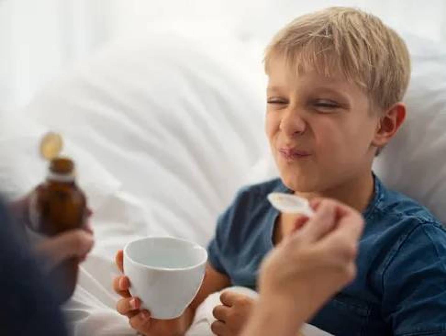 تعرف على أسرار مذاق الأدوية وأسباب صعوبة تقبّلها