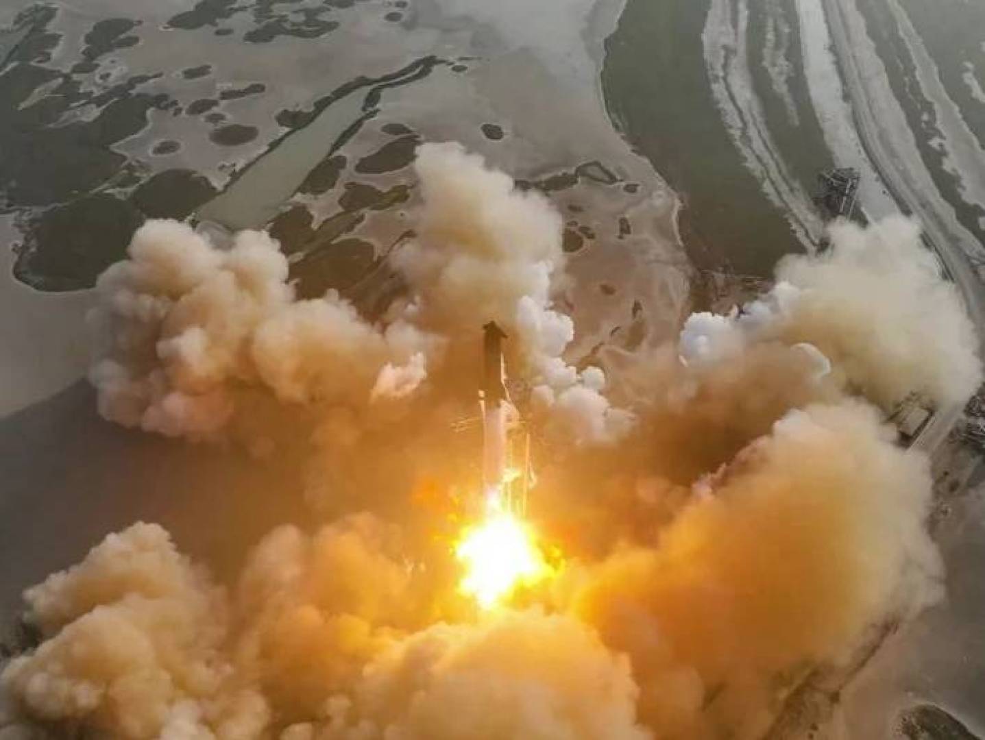 ناسا تبحث عن بدائل لـ سبيس إكس لهبوط رواد الفضاء على القمر ناسا تبحث عن بدائل لـ سبيس إكس لهبوط رواد الفضاء على القمر