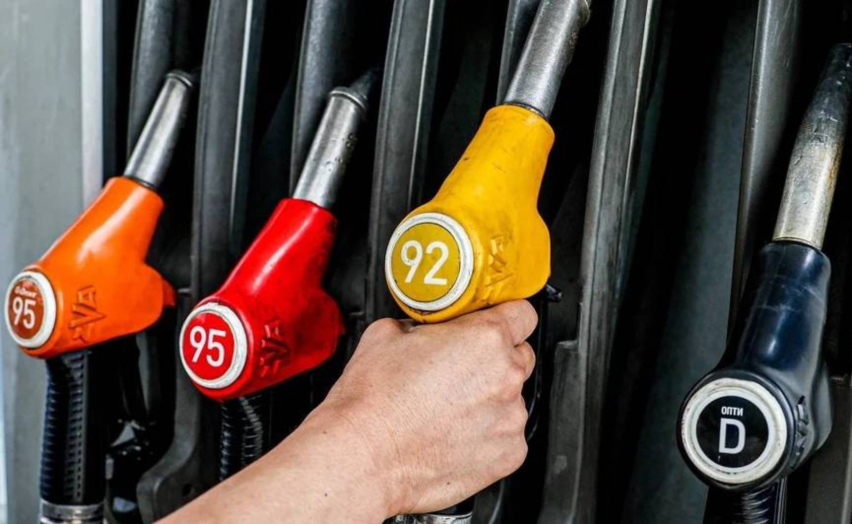 تقنية جديدة وفعالة للحد من تبخر البنزين والانبعاثات الضارة أثناء التخزين