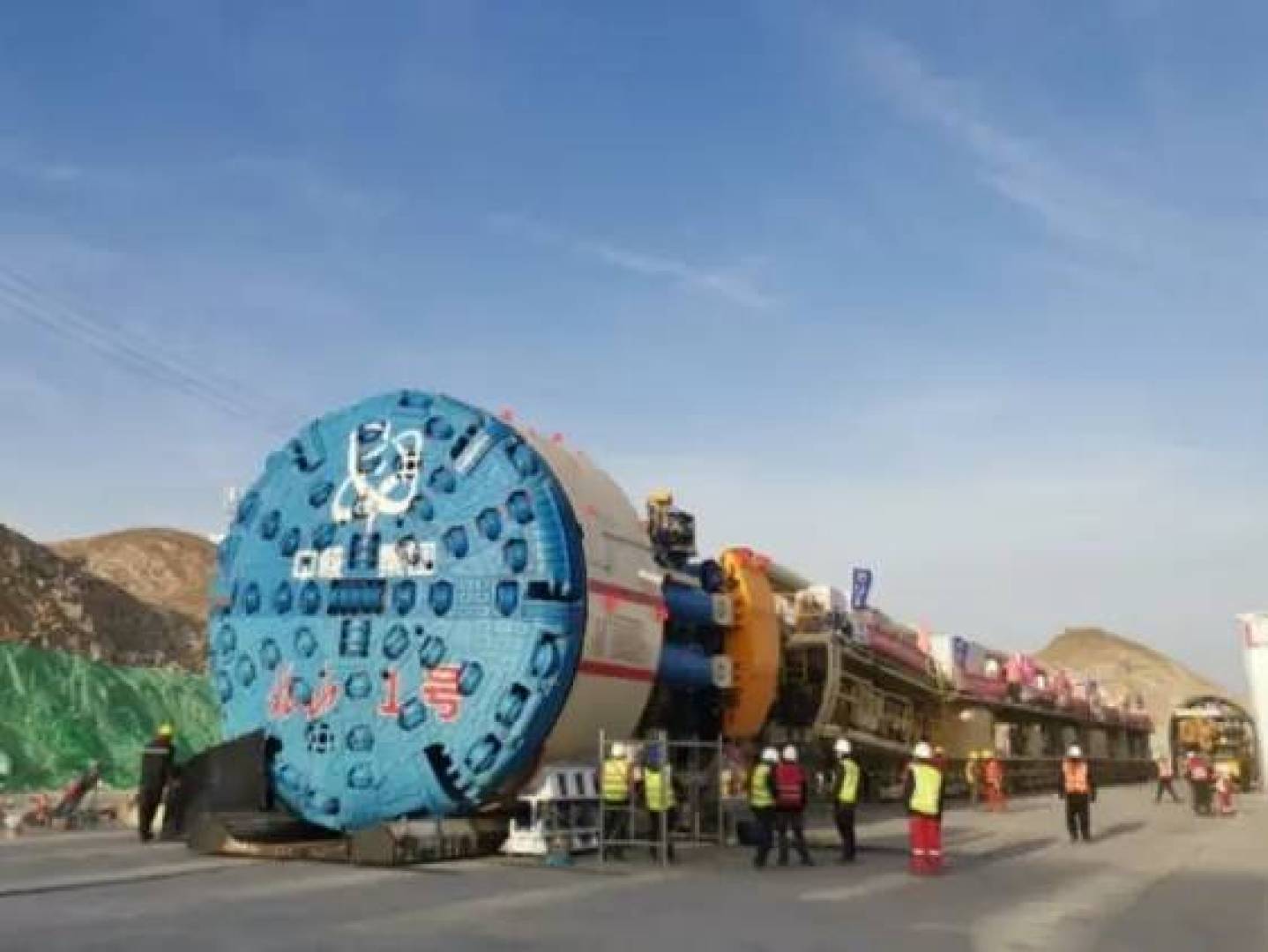 الصين تنجز مرحلة حاسمة لمختبر جيولوجي عميق للنفايات النووية