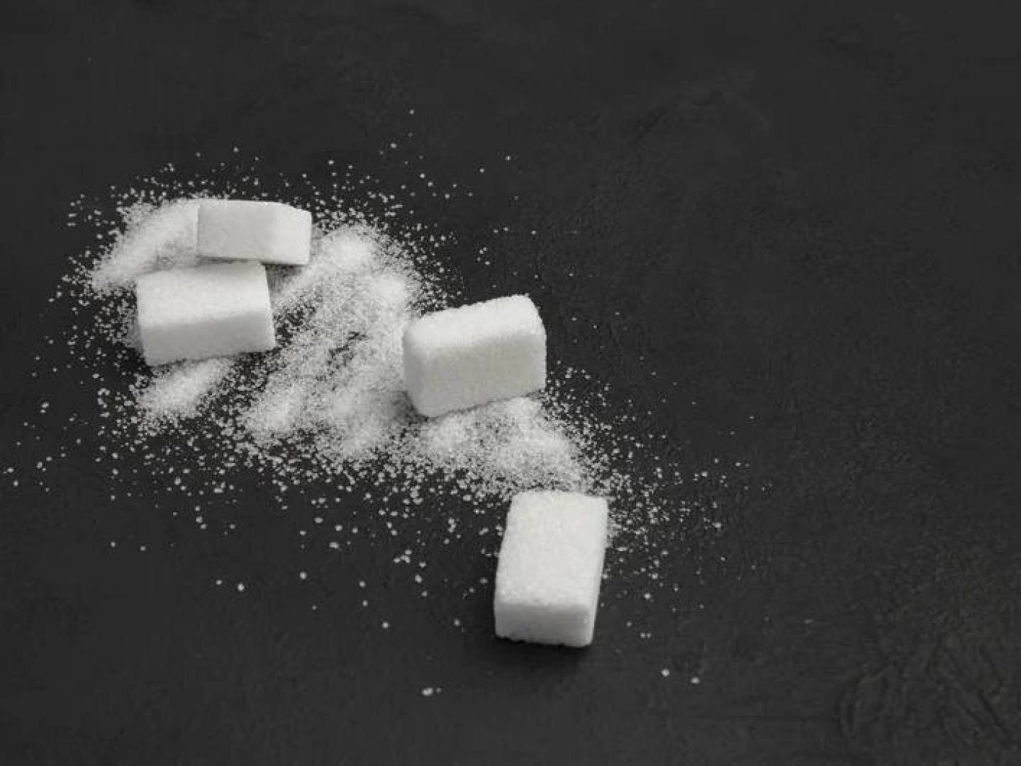 بكتيريا معدلة وراثيا تنتج سكر صحي ويحمي من الأمراض