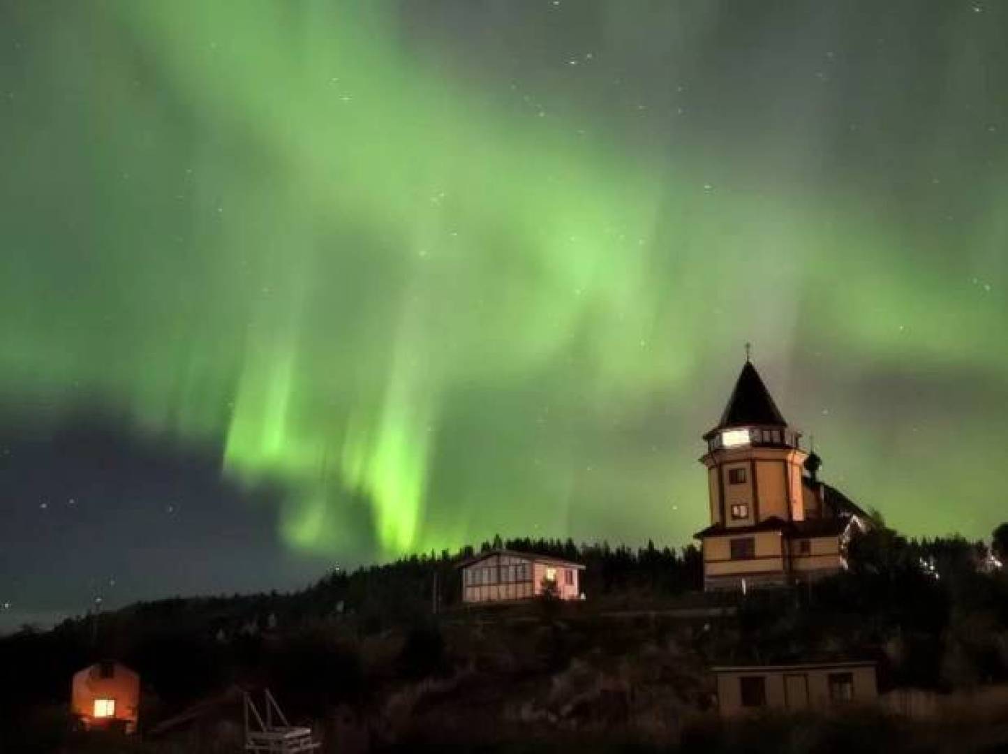عاصفة مغناطيسية قوية ستضرب الأرض ... إليكم موعدها