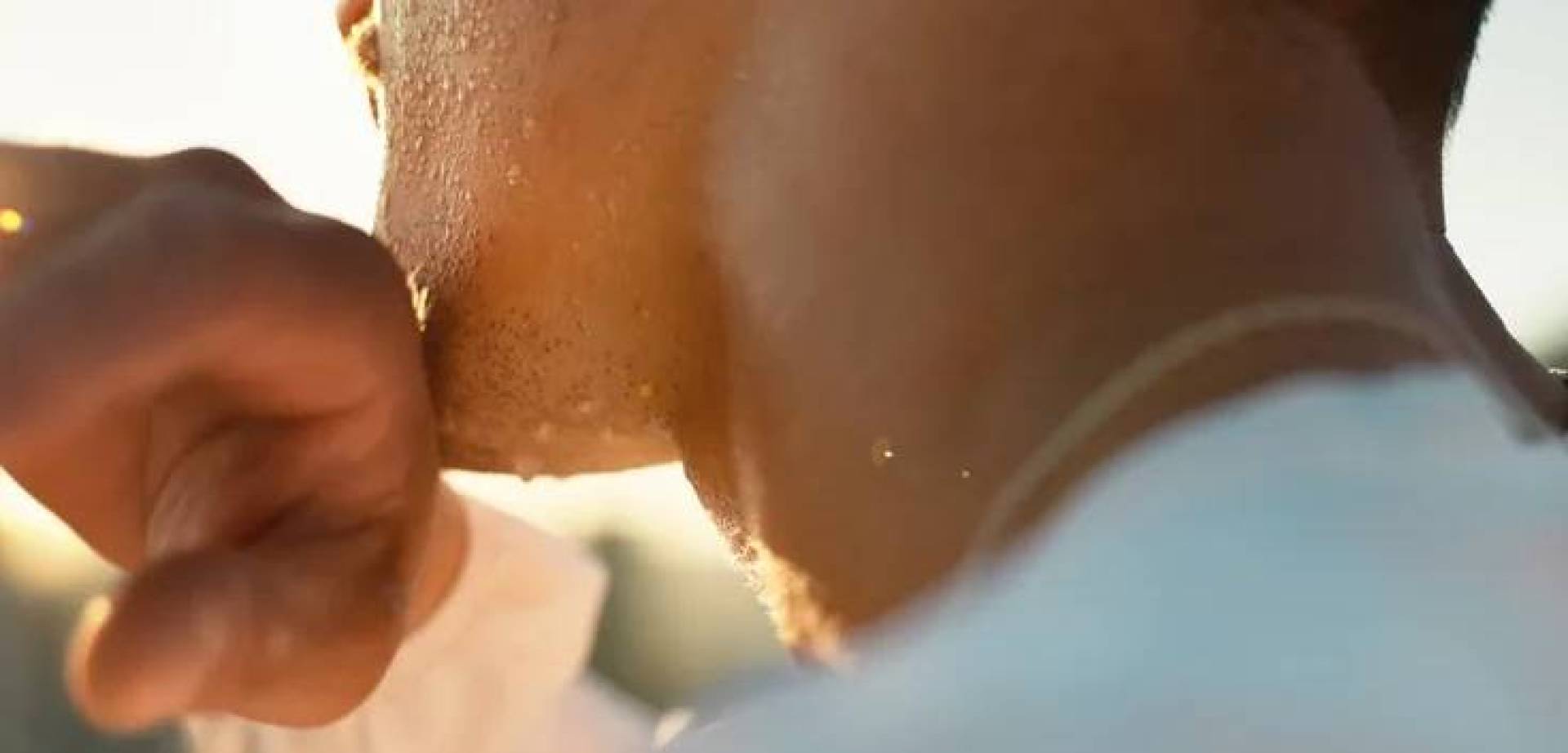 الذكاء الاصطناعي يقرأ العرق ويكشف مؤشرات صحية مهمة