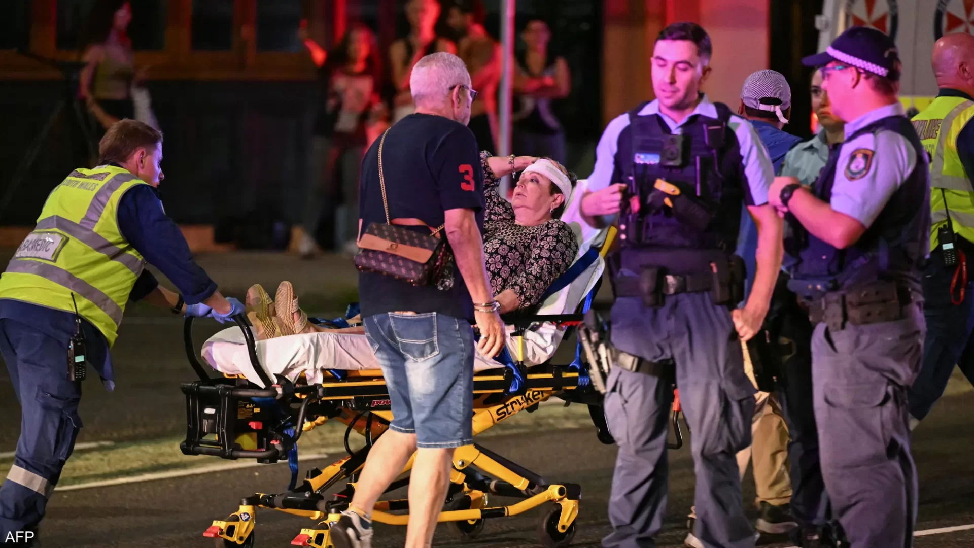 الذراع الإعلامي النووي لدى إسرائيل و غسل الادمغة والايدي من دماء الابرياء …