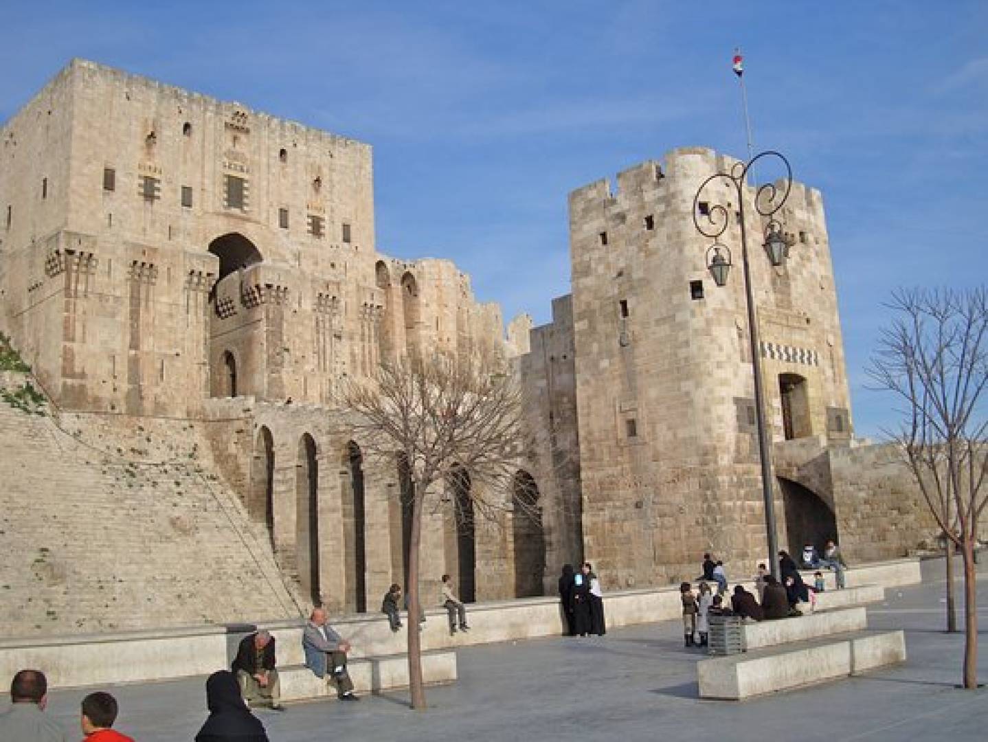 حلب… حين تتحول الزيارة إلى إشارة نار