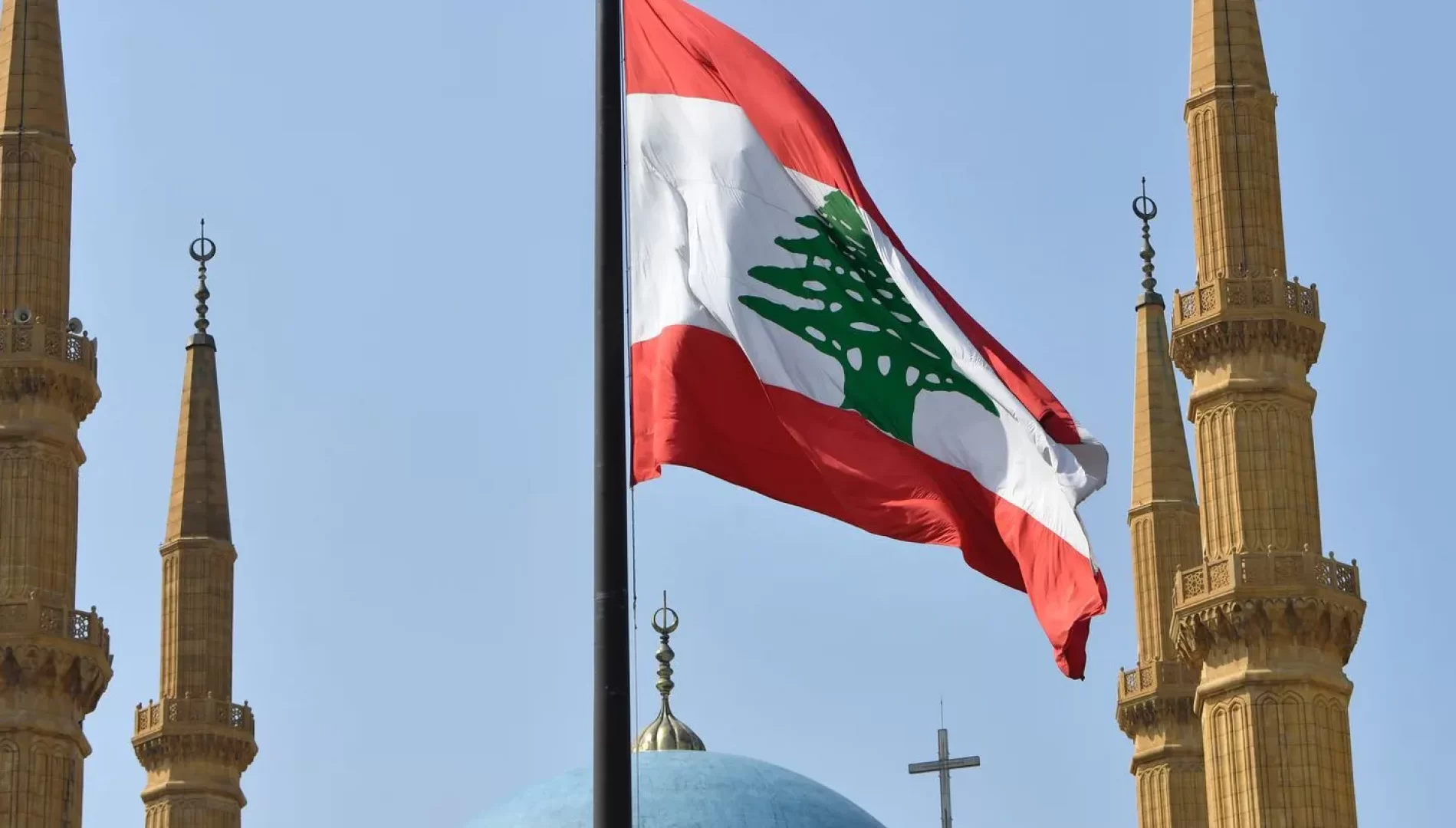 كتب المُفكّر اللبناني هادي عيد: 