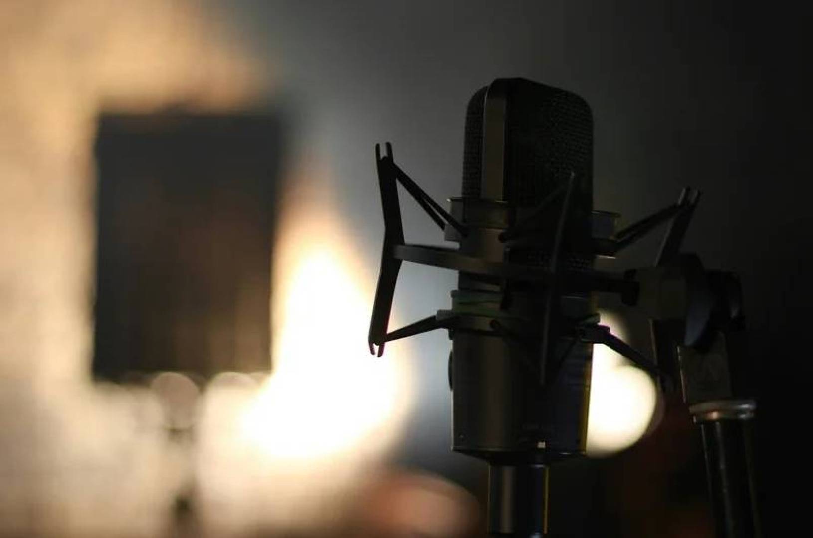 تخفيف من القلق عبر الاستجابة الحسية الذاتية الهادئة