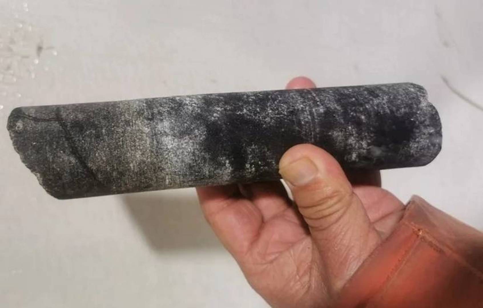 اكتشاف علمي في أنتاركتيكا يكشف سر شذوذ مغناطيسي حيّر العلماء لعقود