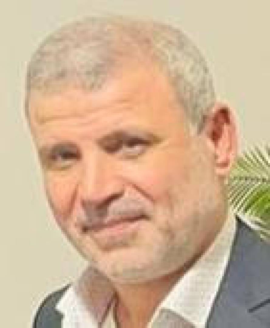 دماغ + دين = خطر على عبودية الغرب، فمن أجل هذا يجب سحق إيران.